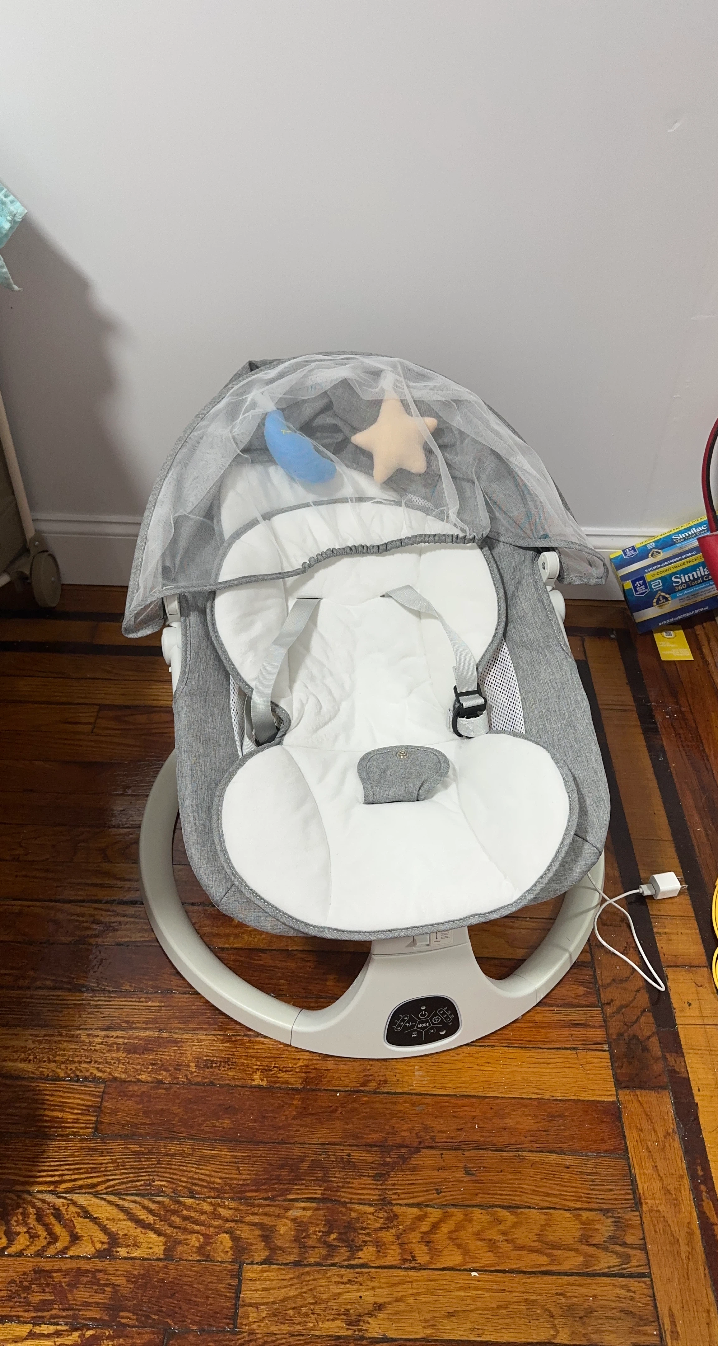 Electric Baby Rocker/Bouncer with Mosquito Net