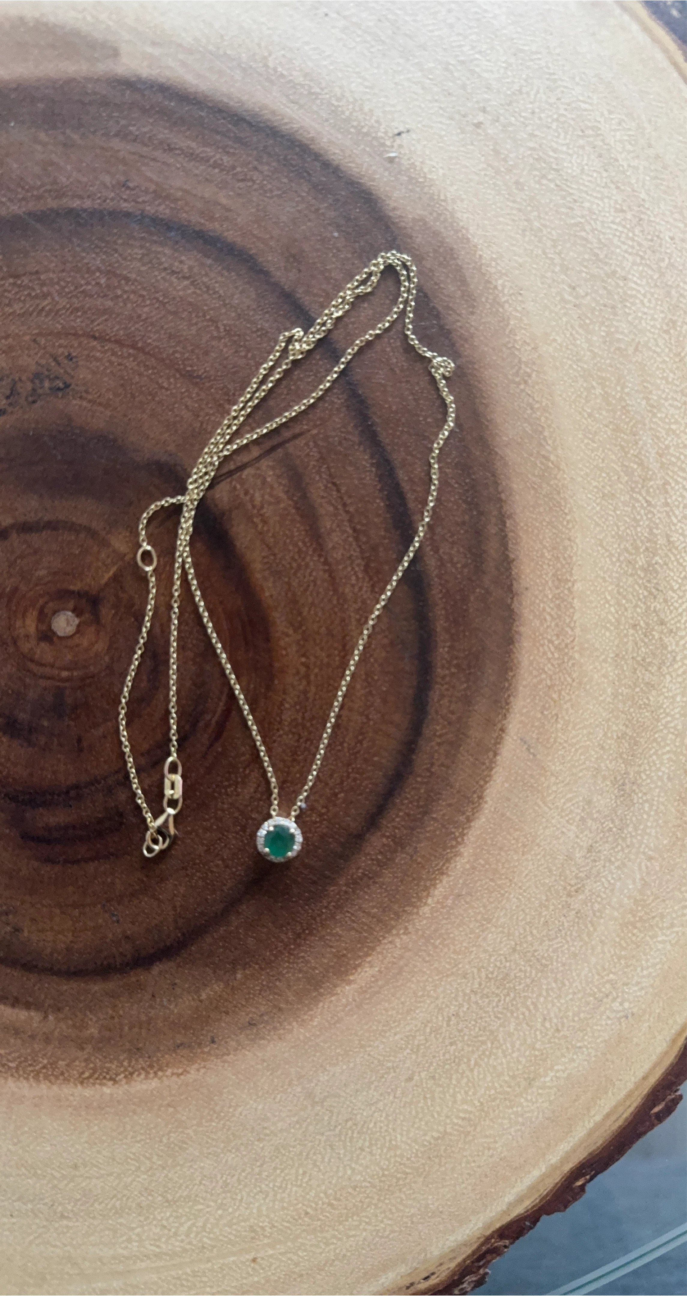 Emerald and diamond Halo 14 K Effy Necklace