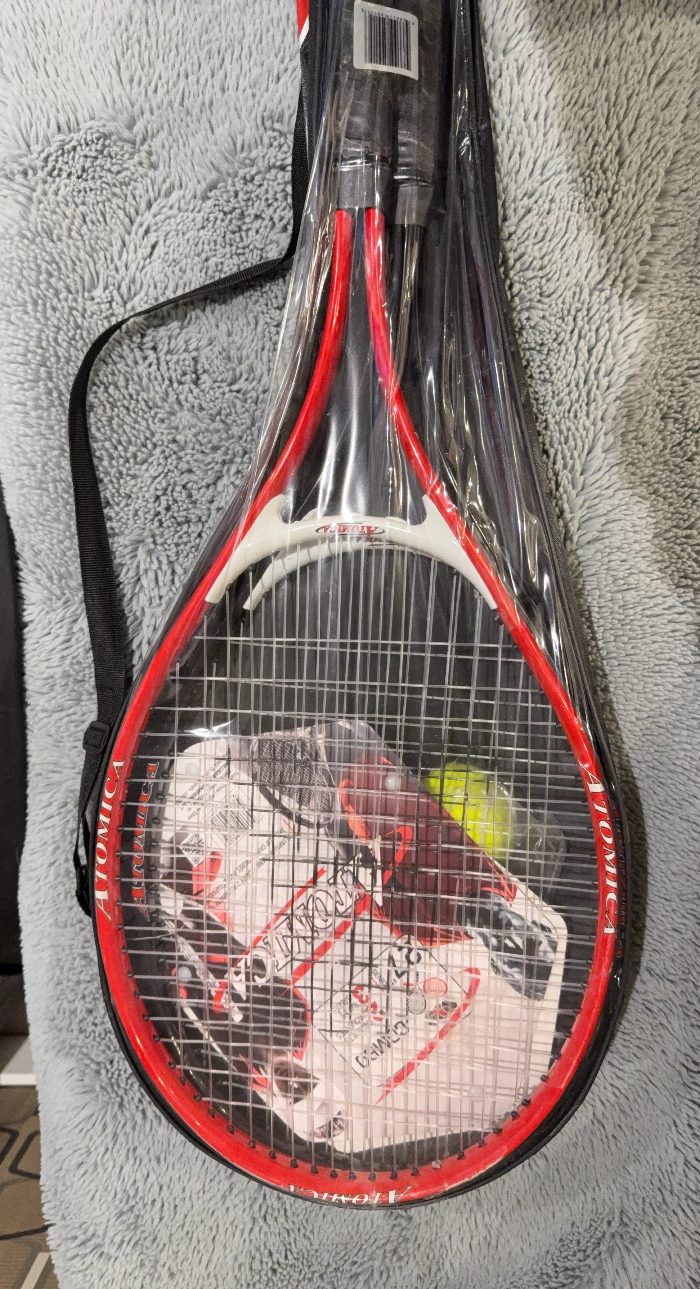 Atomic 100 Tennis Racquet with Cover and Ball