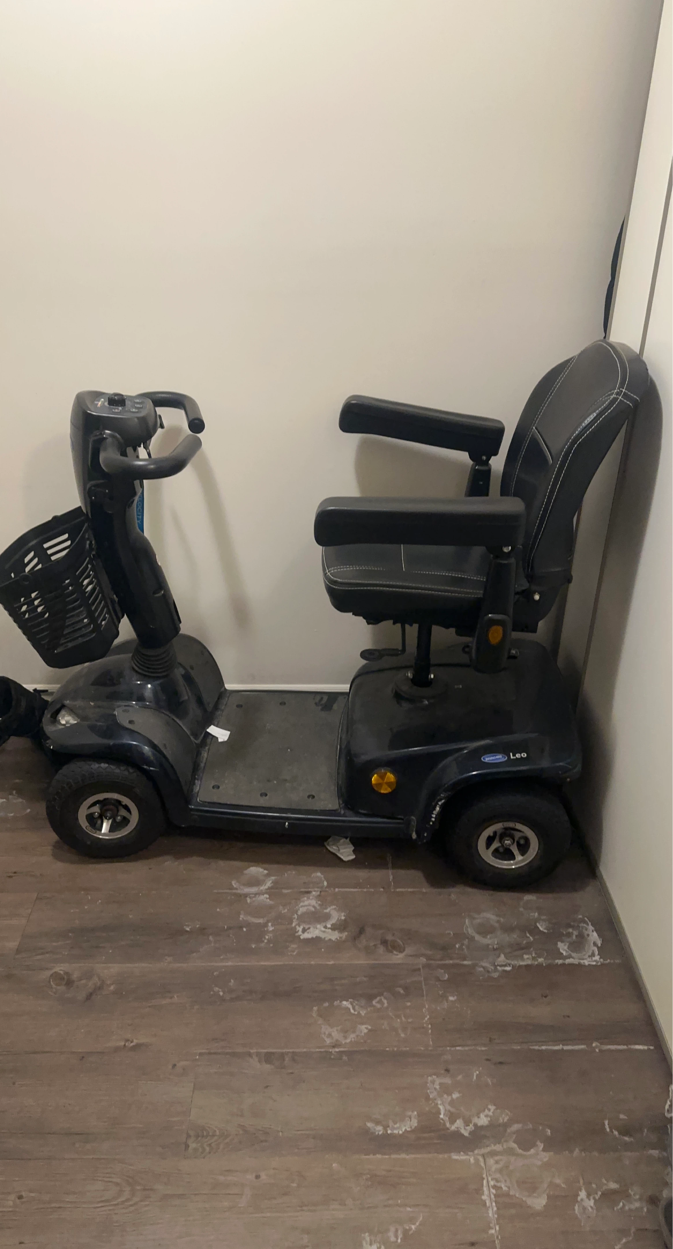 Pride Mobility Leo Mobility Scooter