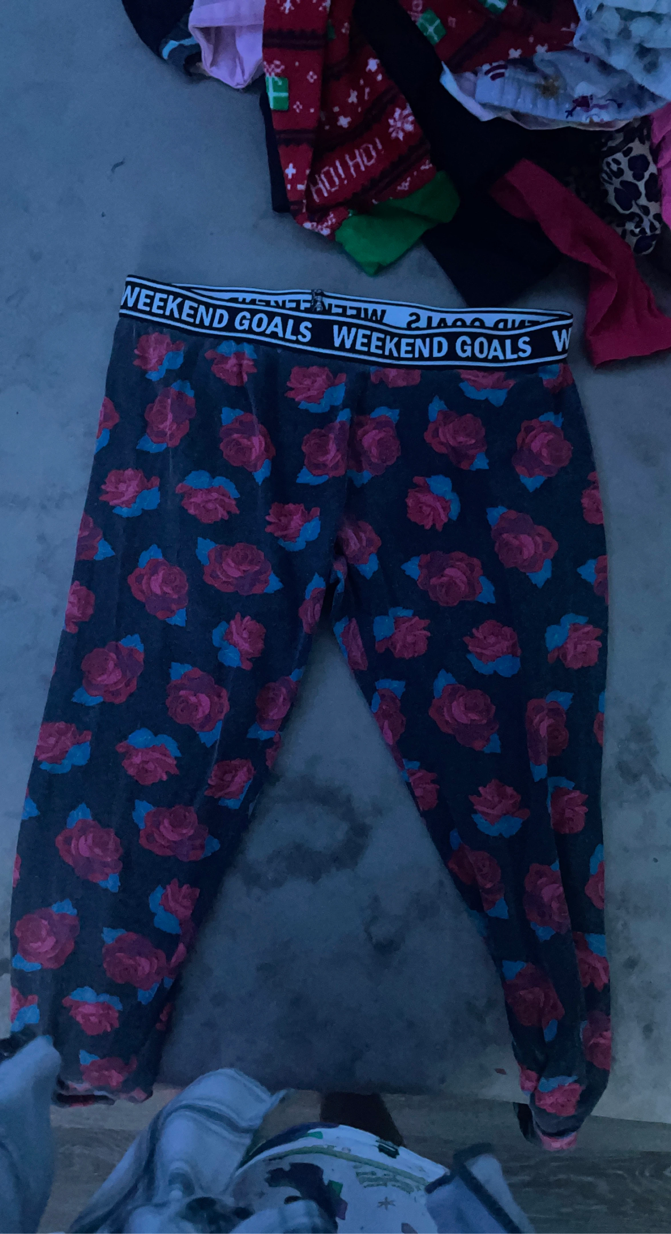 Rose print loungewear pants
