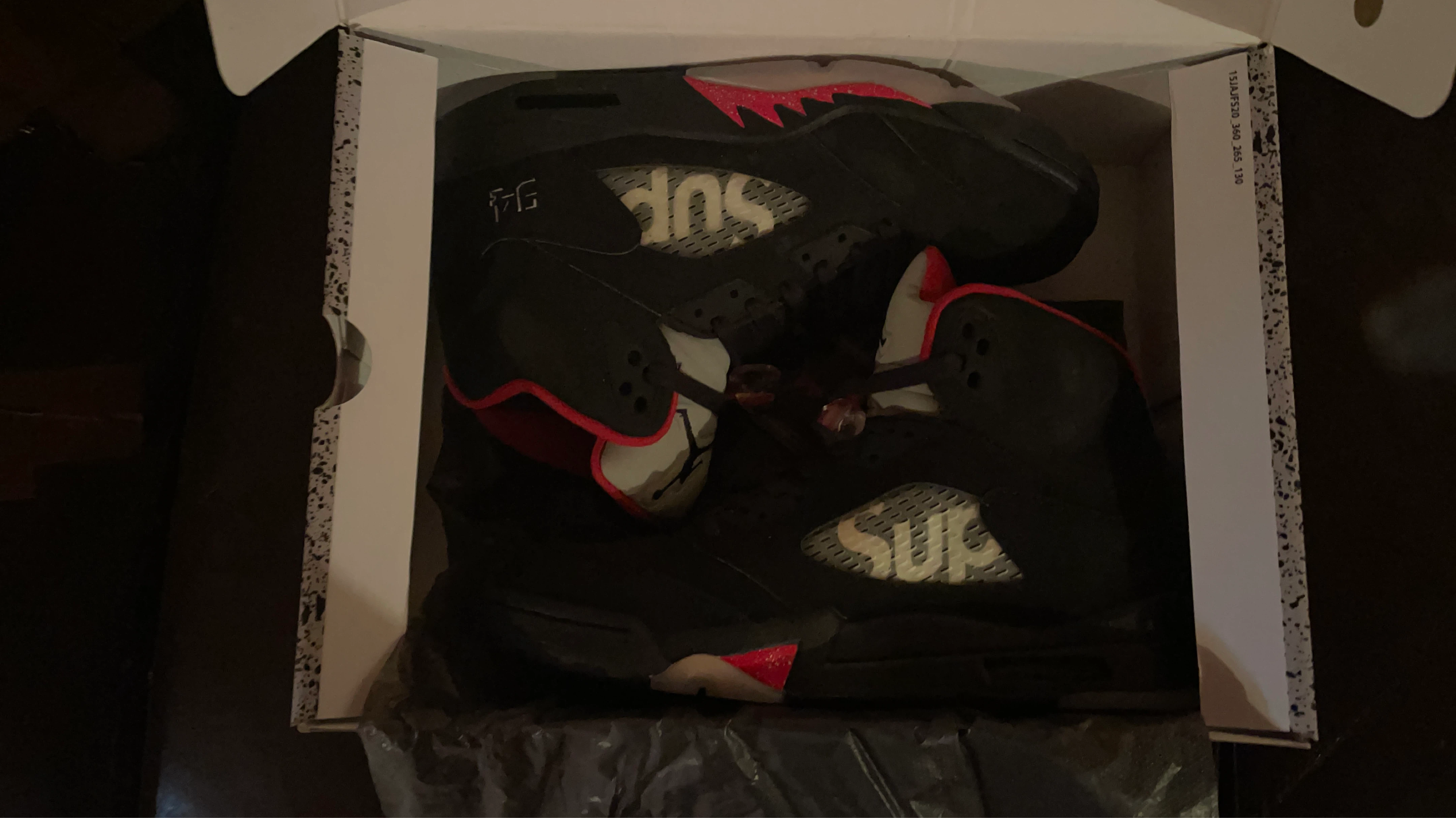 Supreme x Air Jordan 5 Retro 'Black'