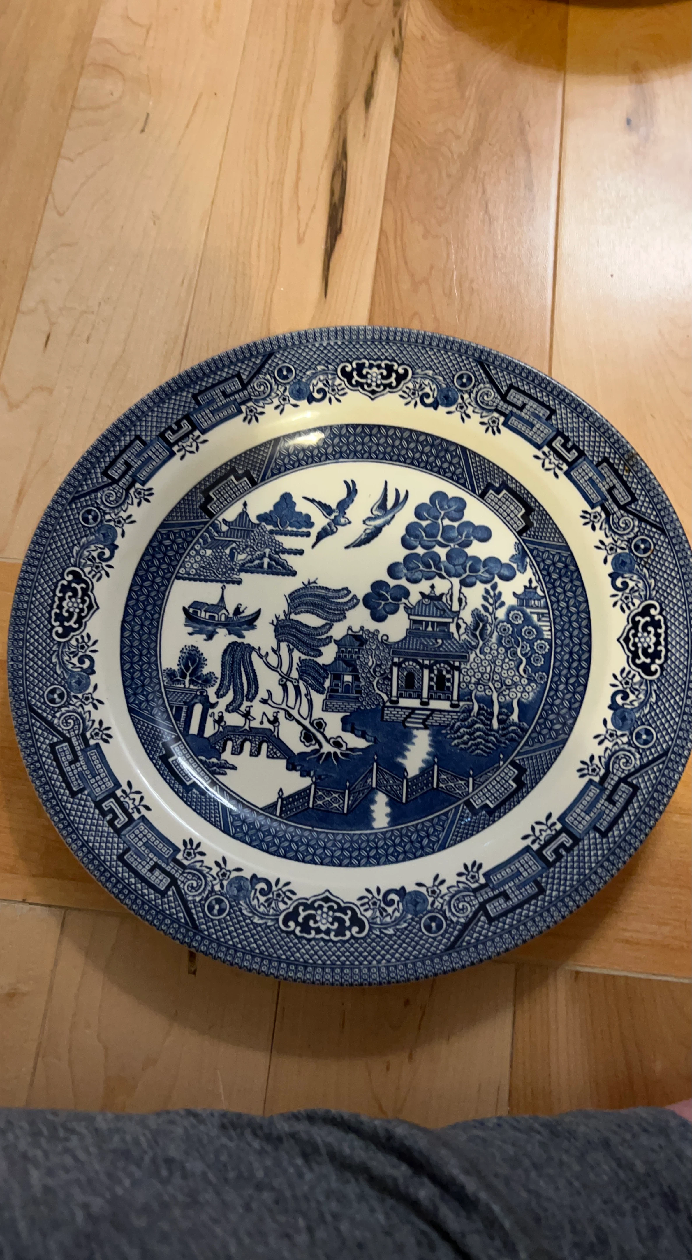 Blue Willow Pattern Dinner Plate