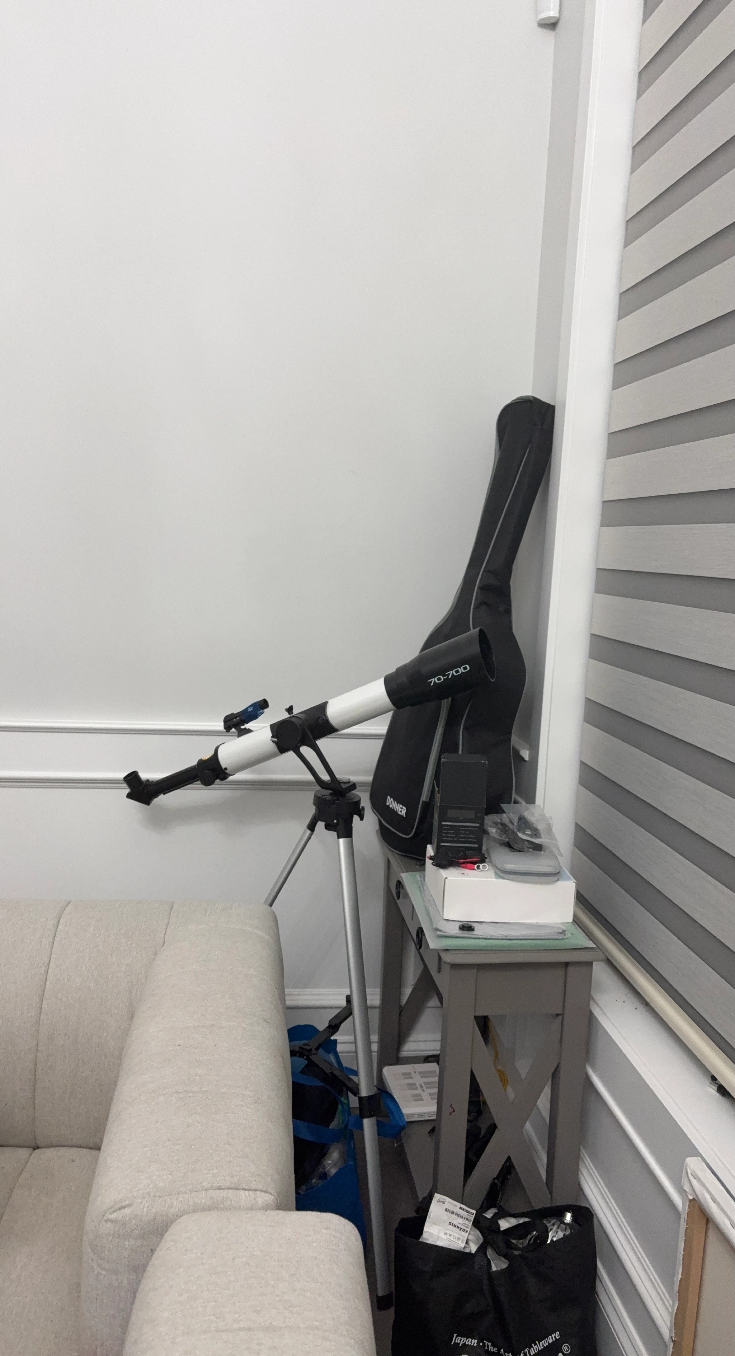 Donner 70-700 Telescope with Carrying Bag