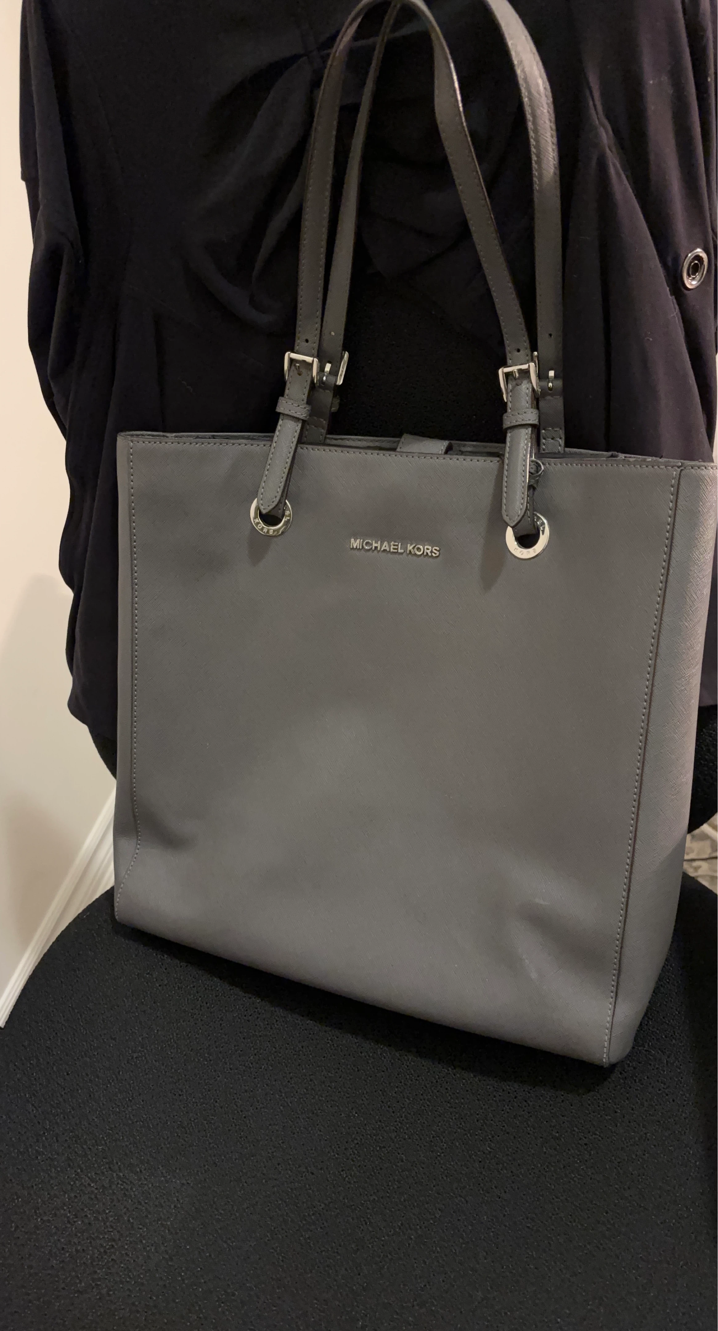Michael Kors Tote Bag - Grey