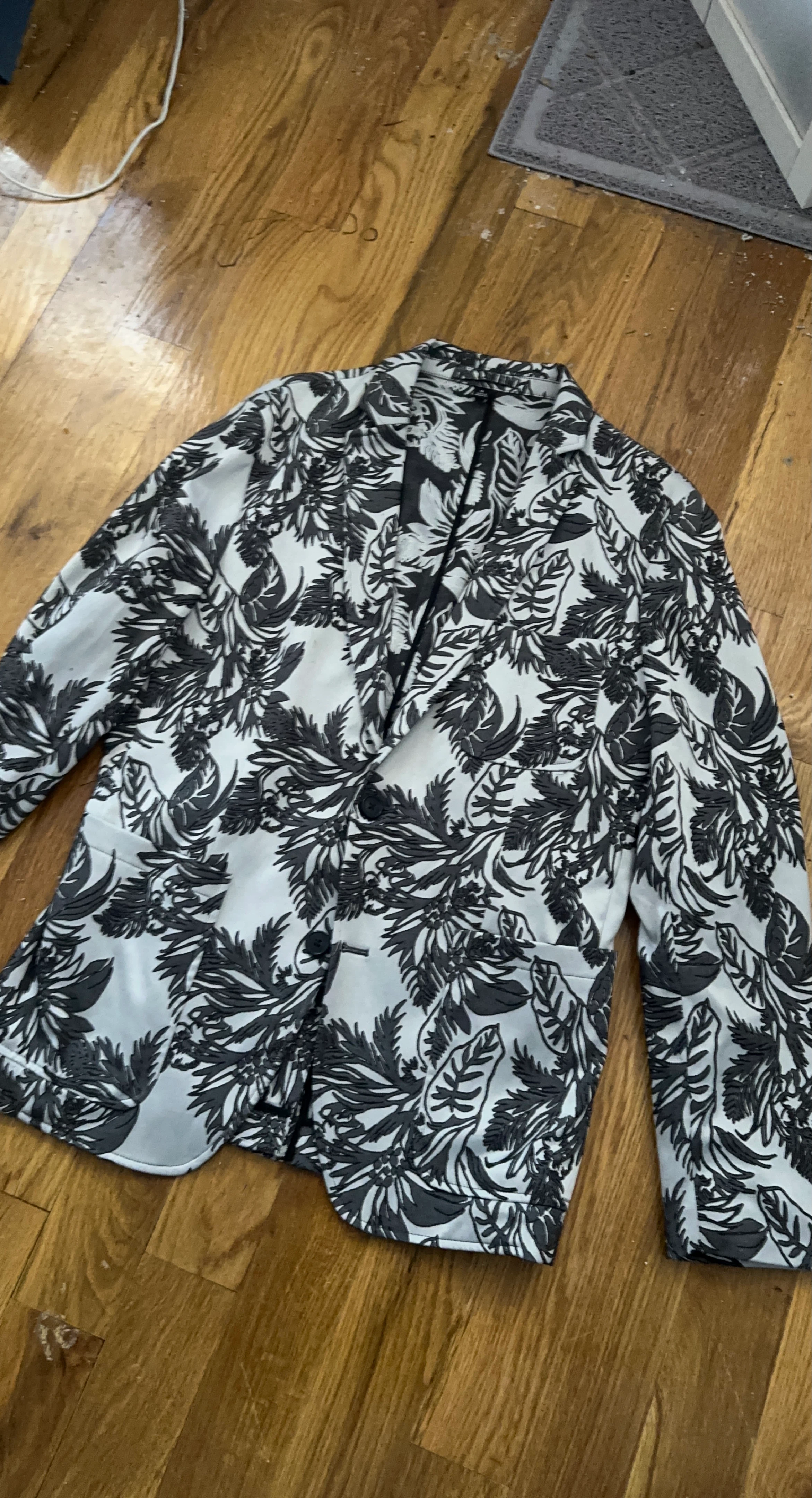 Black and White Floral Blazer