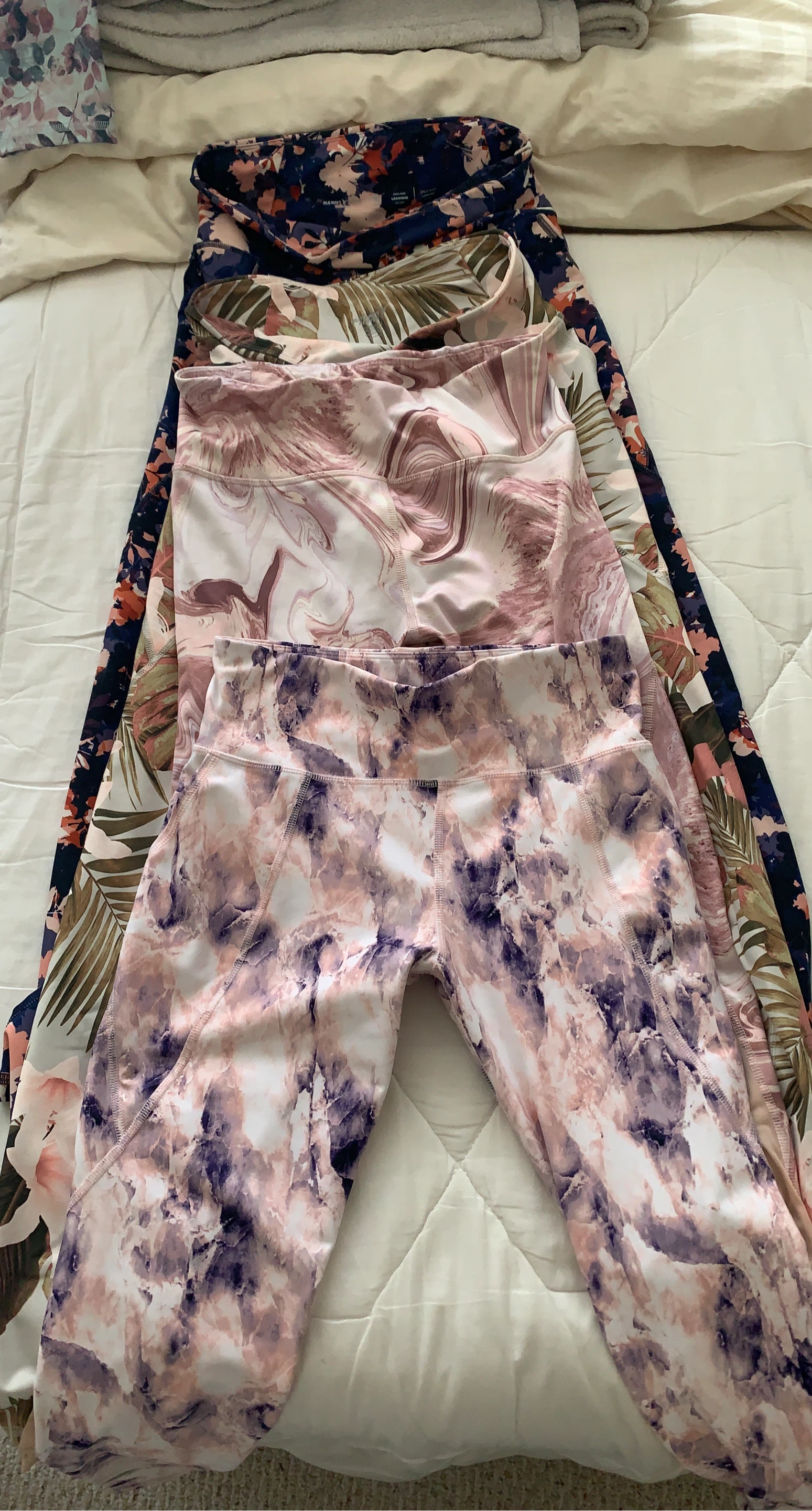 Old Navy Leggings Bundle (4 Pairs)