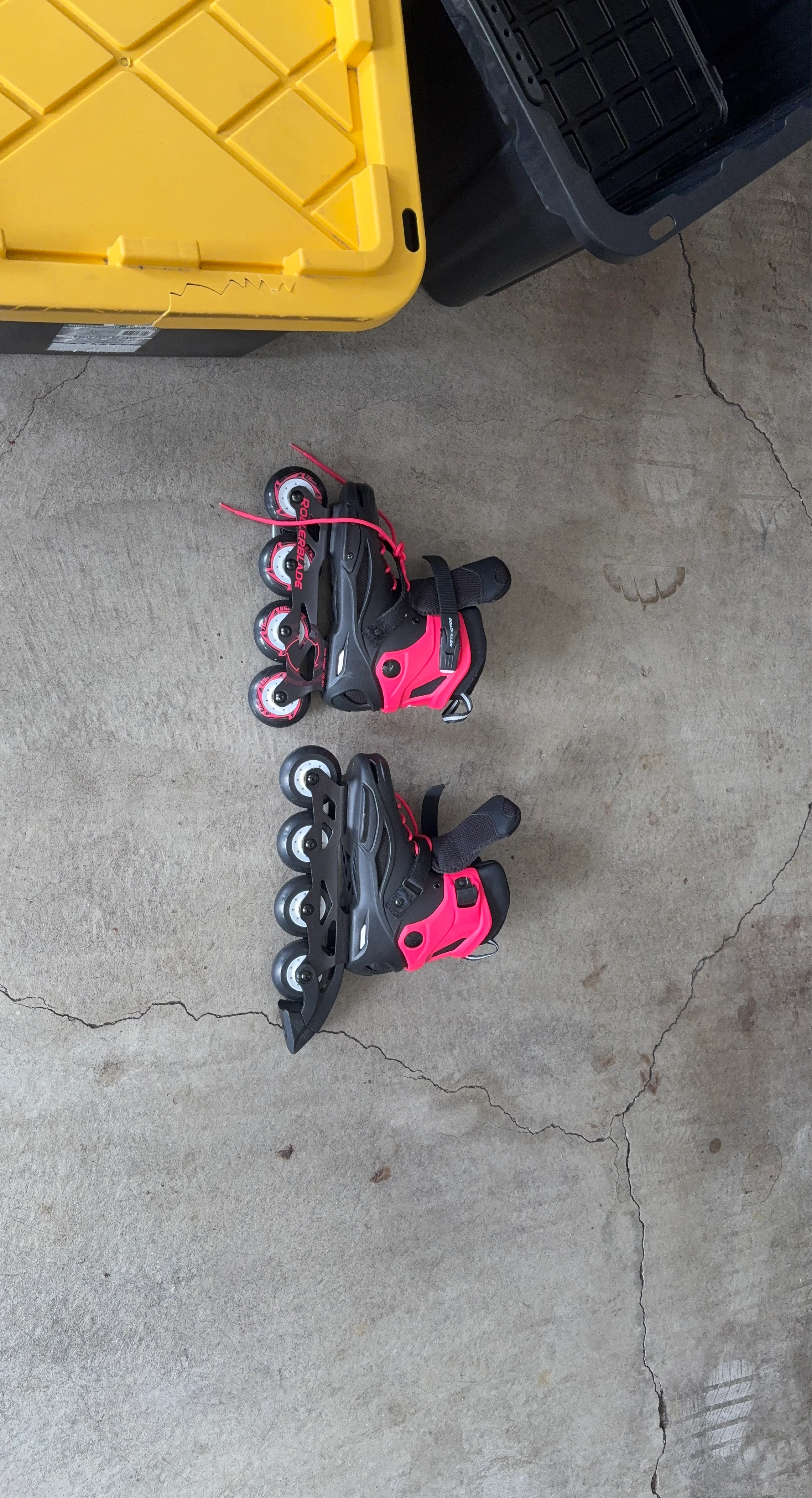 Rollerblade Cyclone Inline Skates - Youth Size 6-7