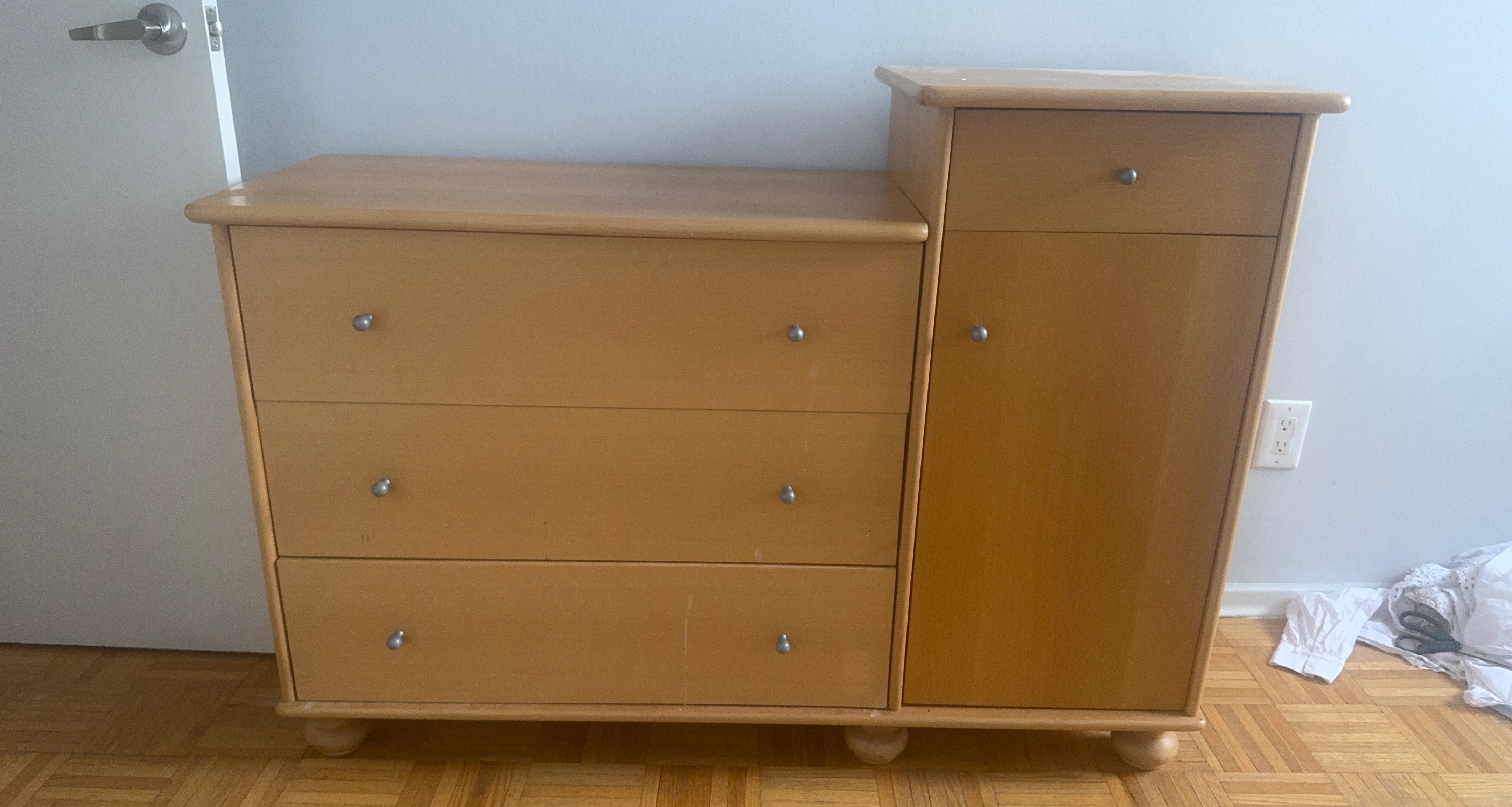 Light Wood Dresser with Cabinet
