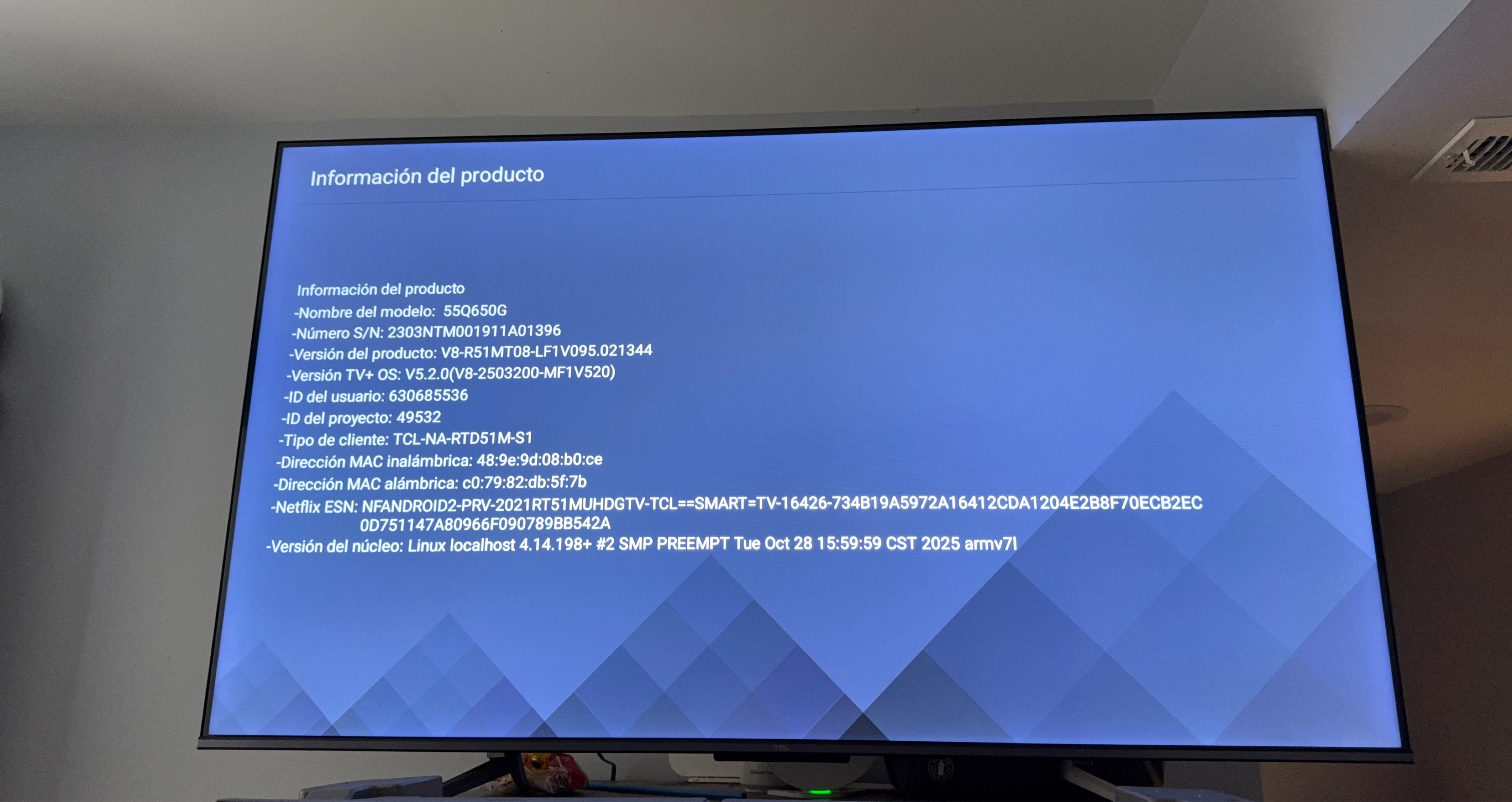 TCL 55" Smart TV - photo 2