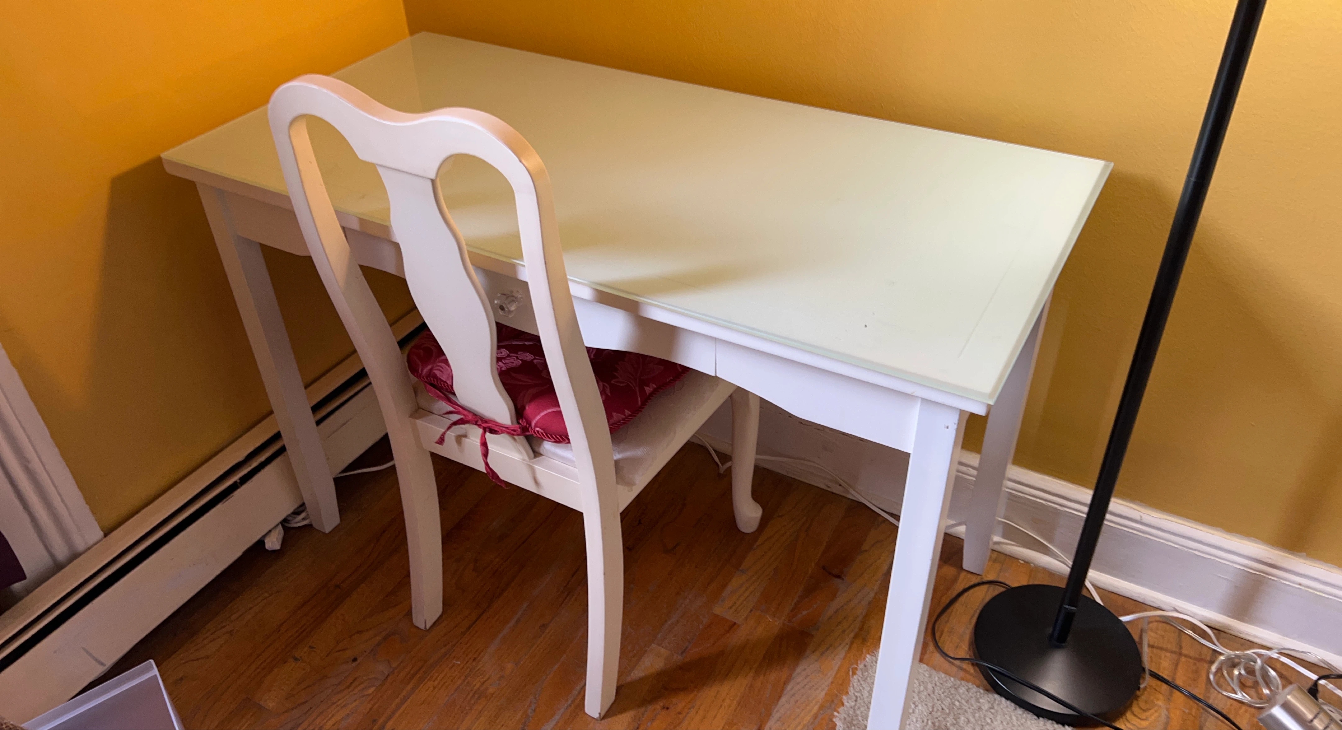 White writing desk (46x22x30 )with glass on top and chair