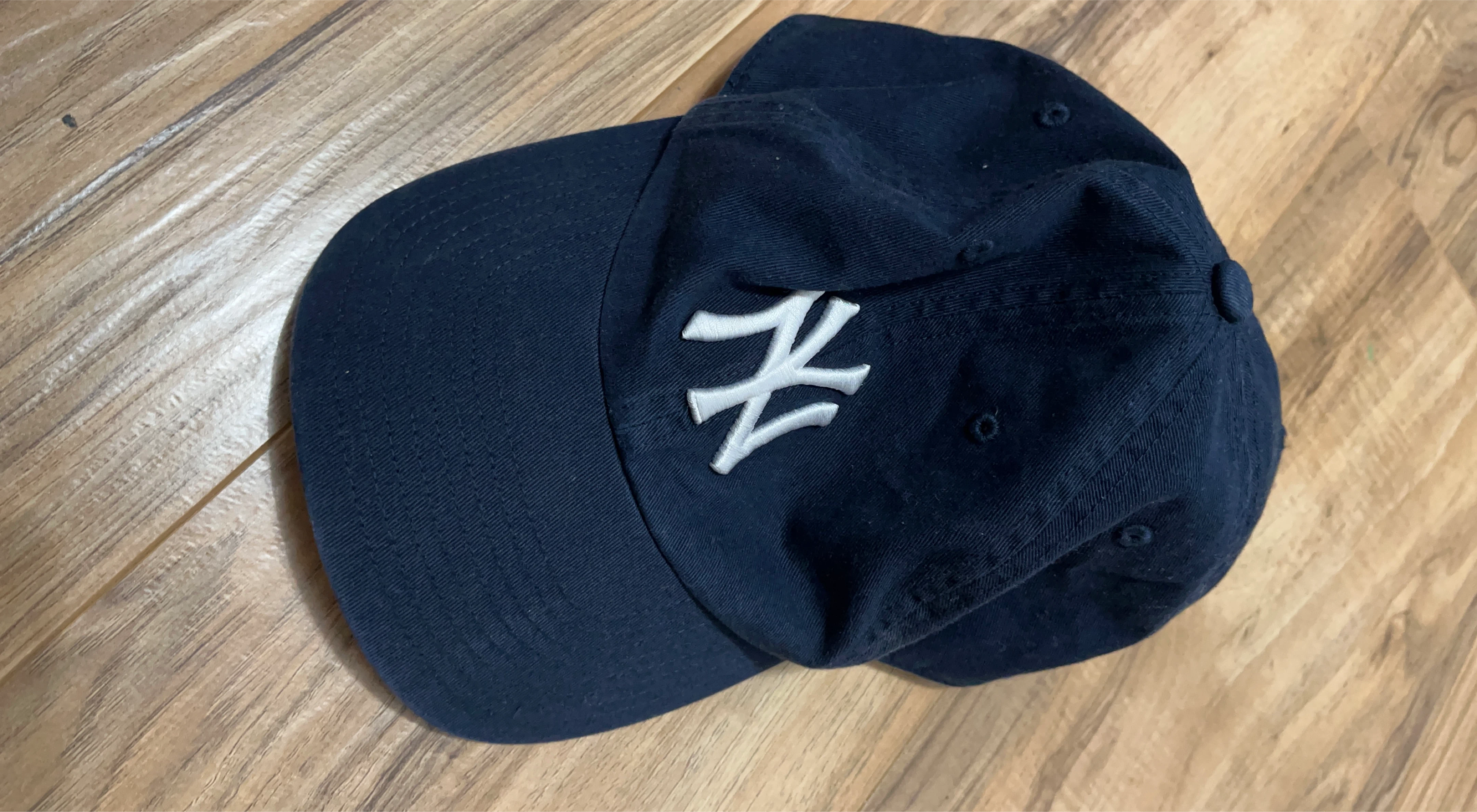 Woman’s 47 Brand New York Yankees Clean Up Adjustable Hat