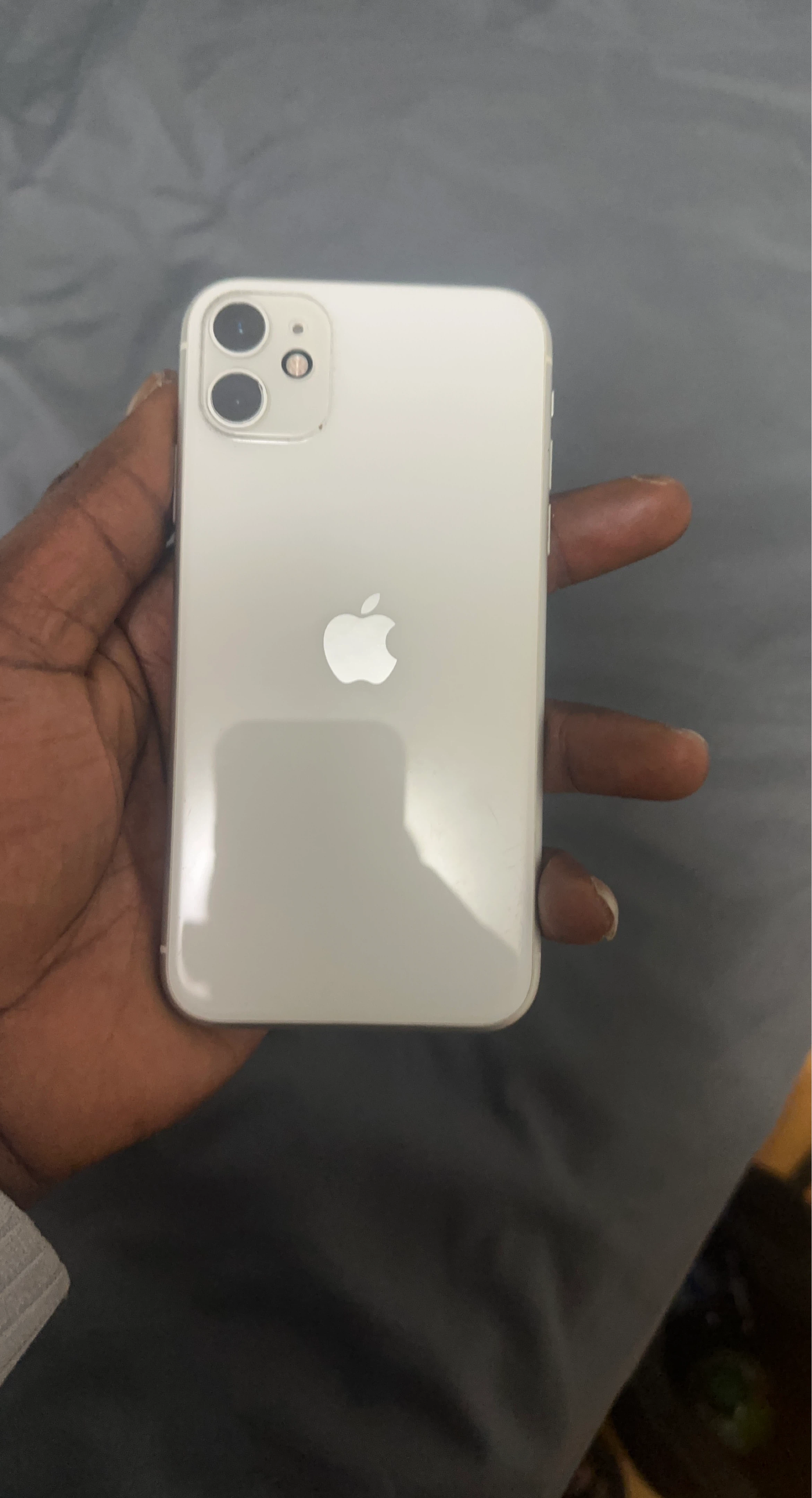 Apple iPhone 11 White