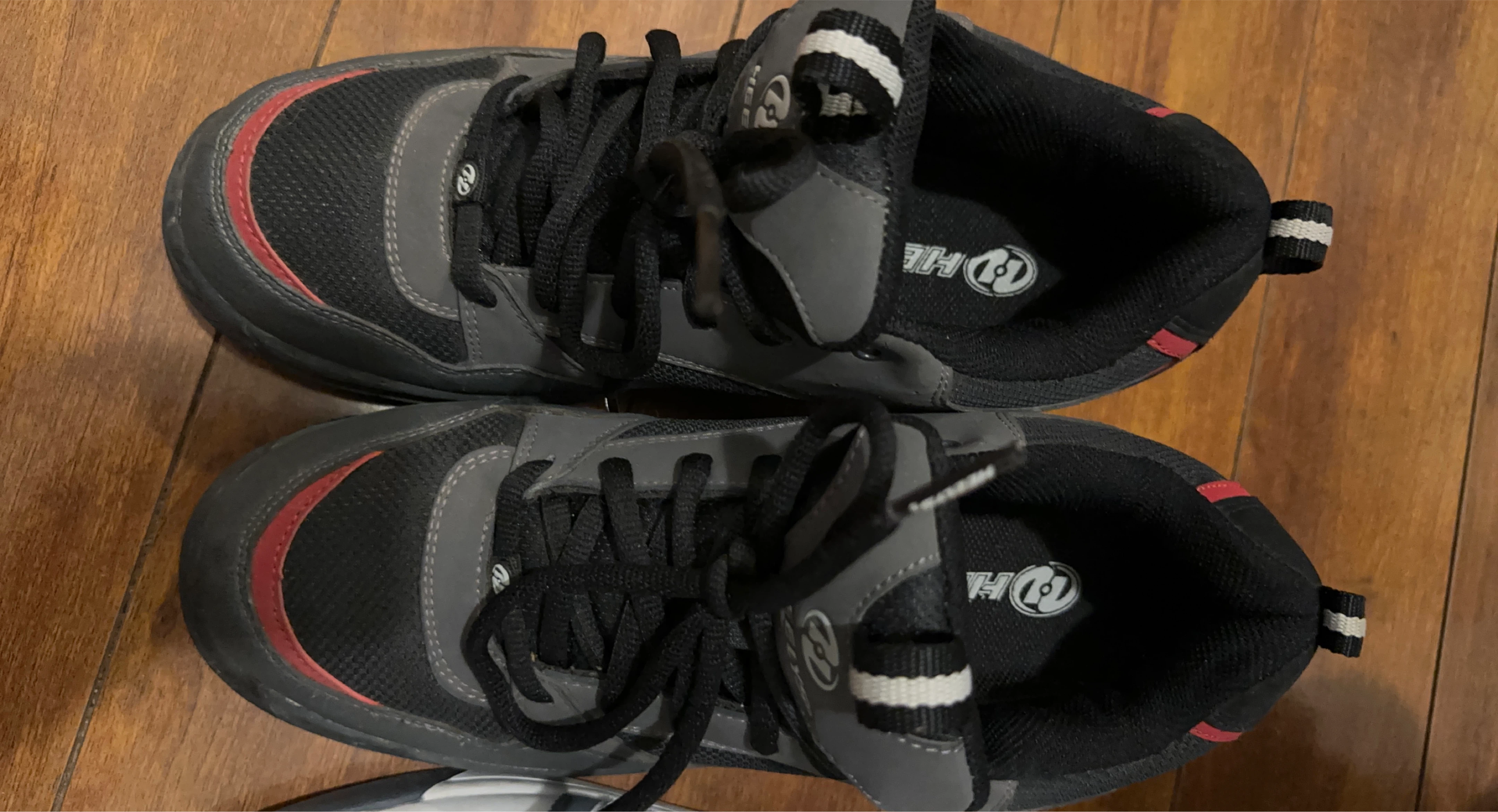 Heelys Roller Shoes