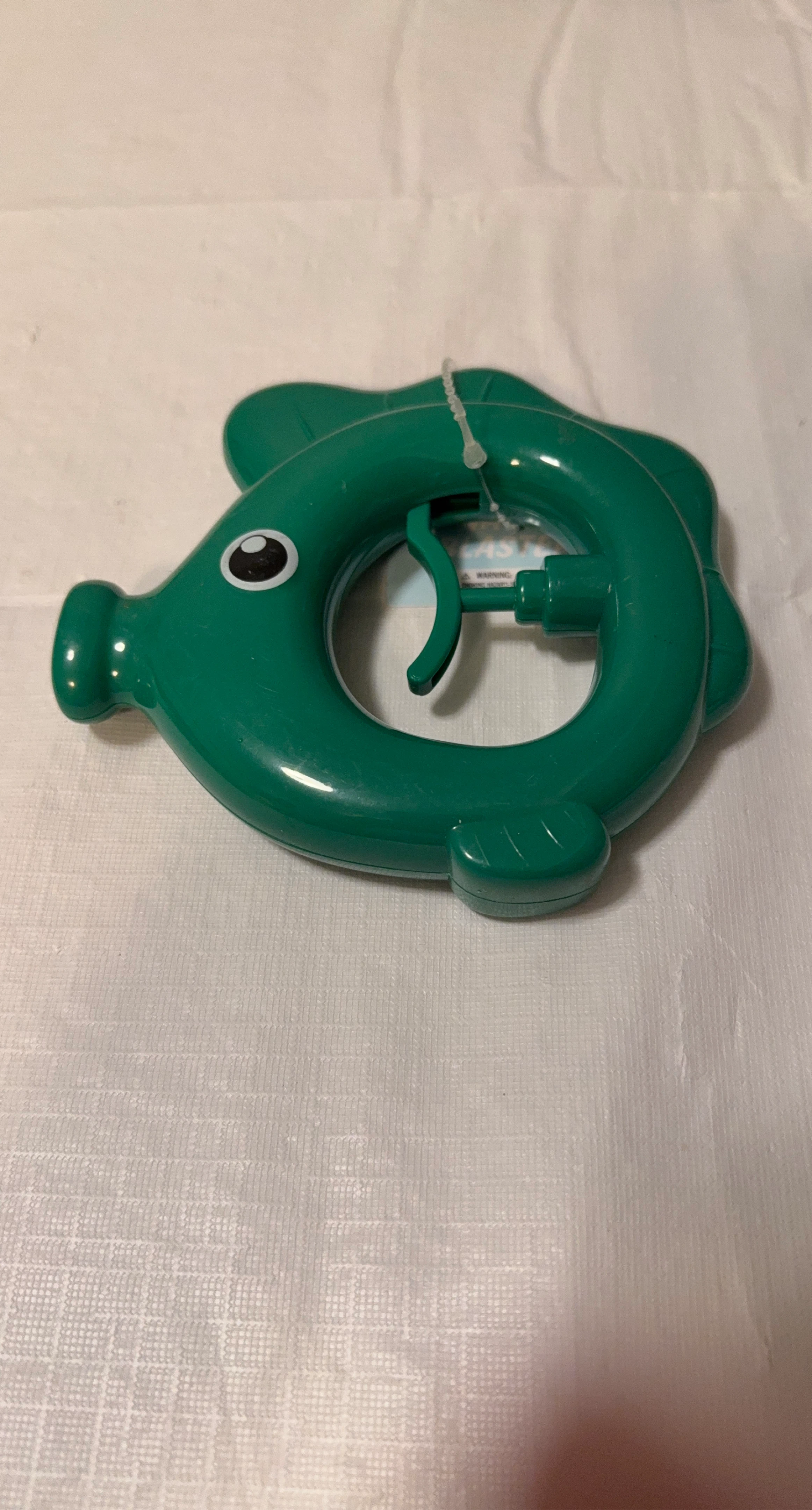 Green Fish Water Sprayer Toy