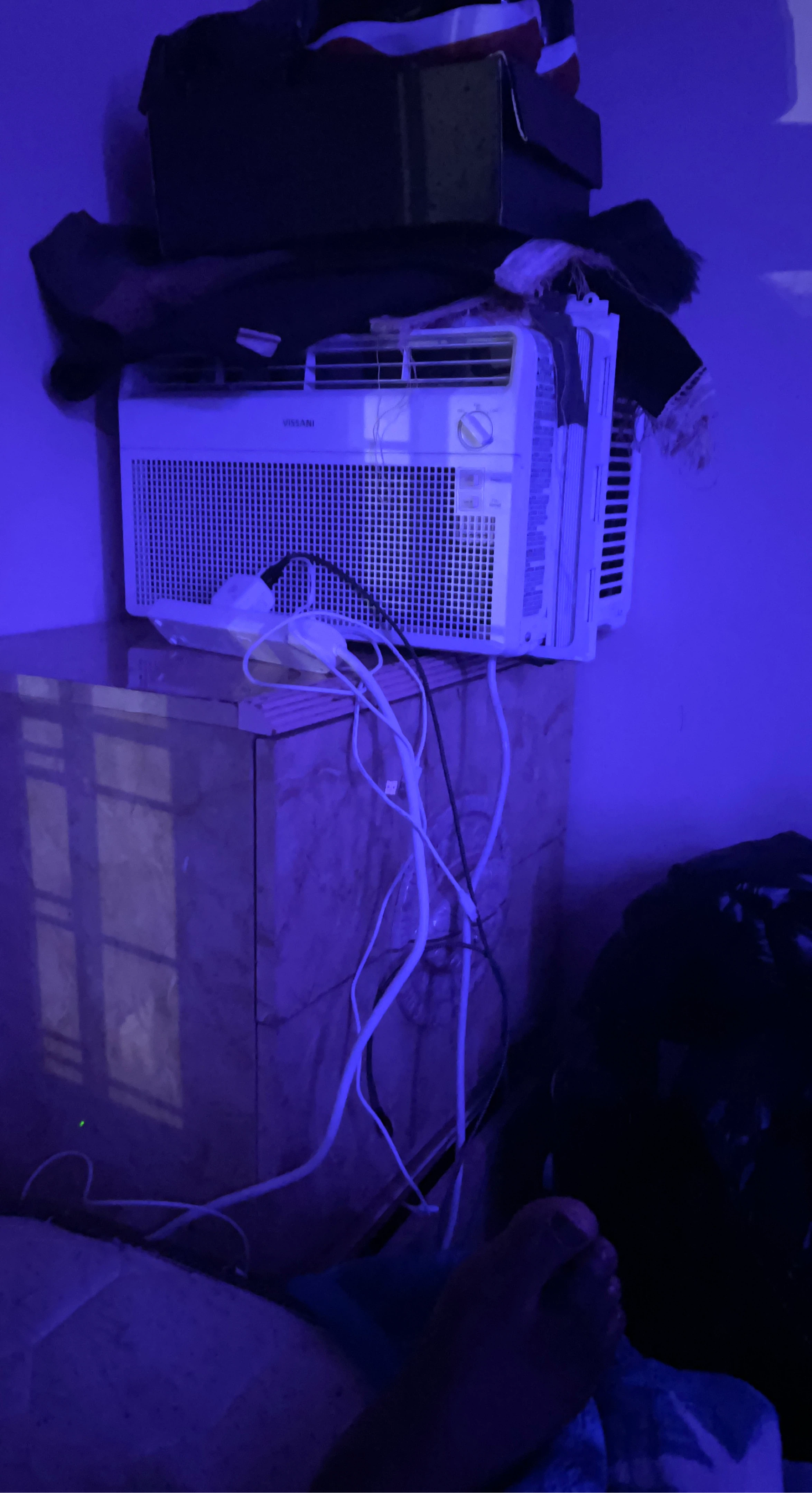 Vissani Window Air Conditioner