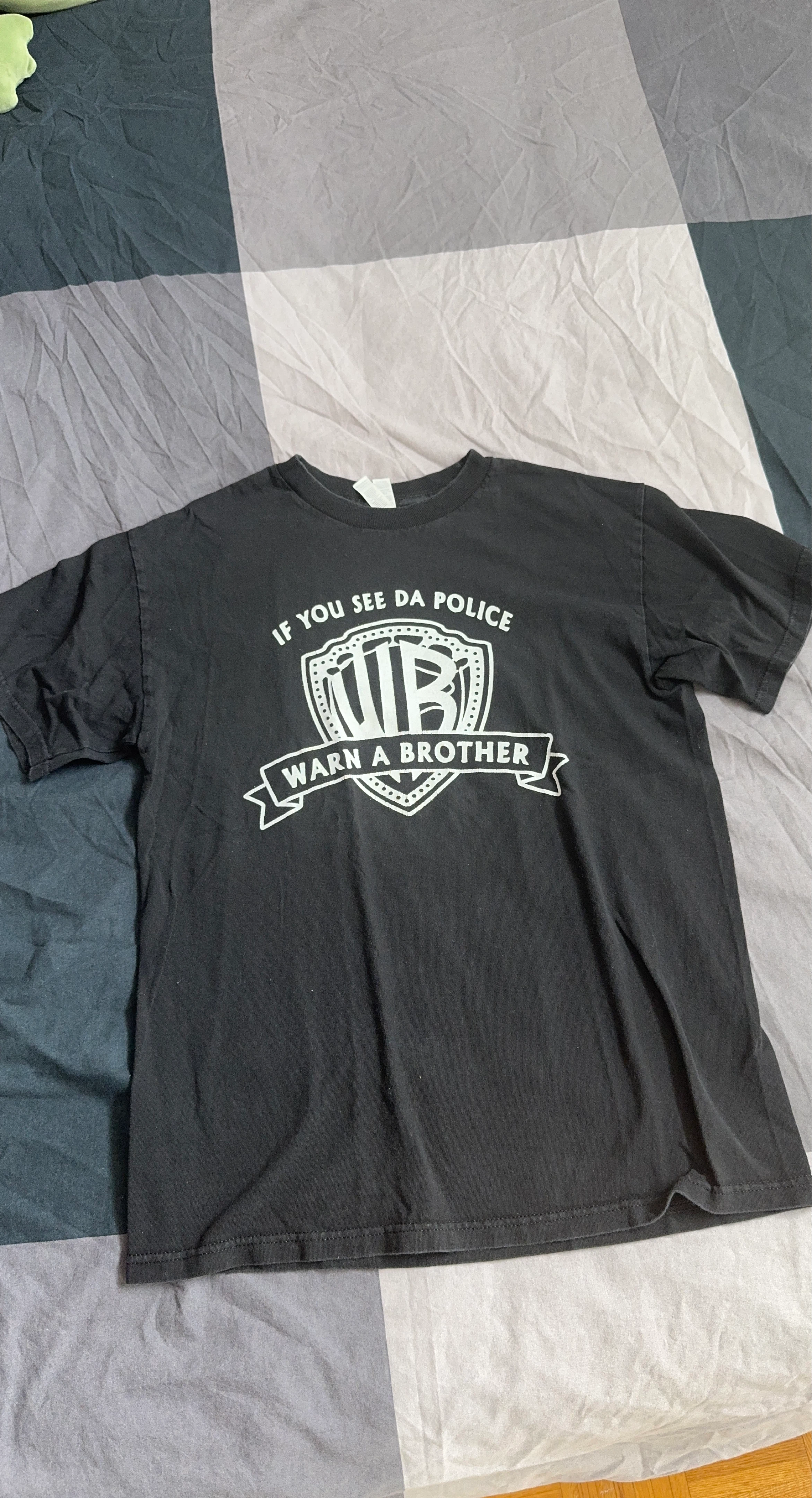 Warner Bros "If You See Da Police Warn A Brother" T-Shirt