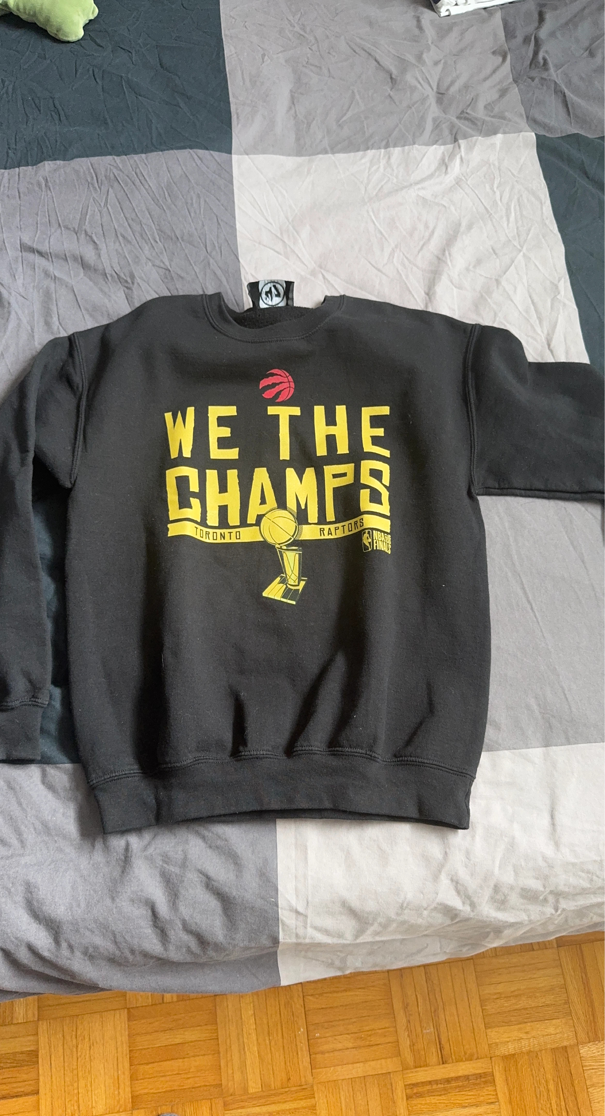 Toronto Raptors "WE THE CHAMPS" Crewneck Sweatshirt