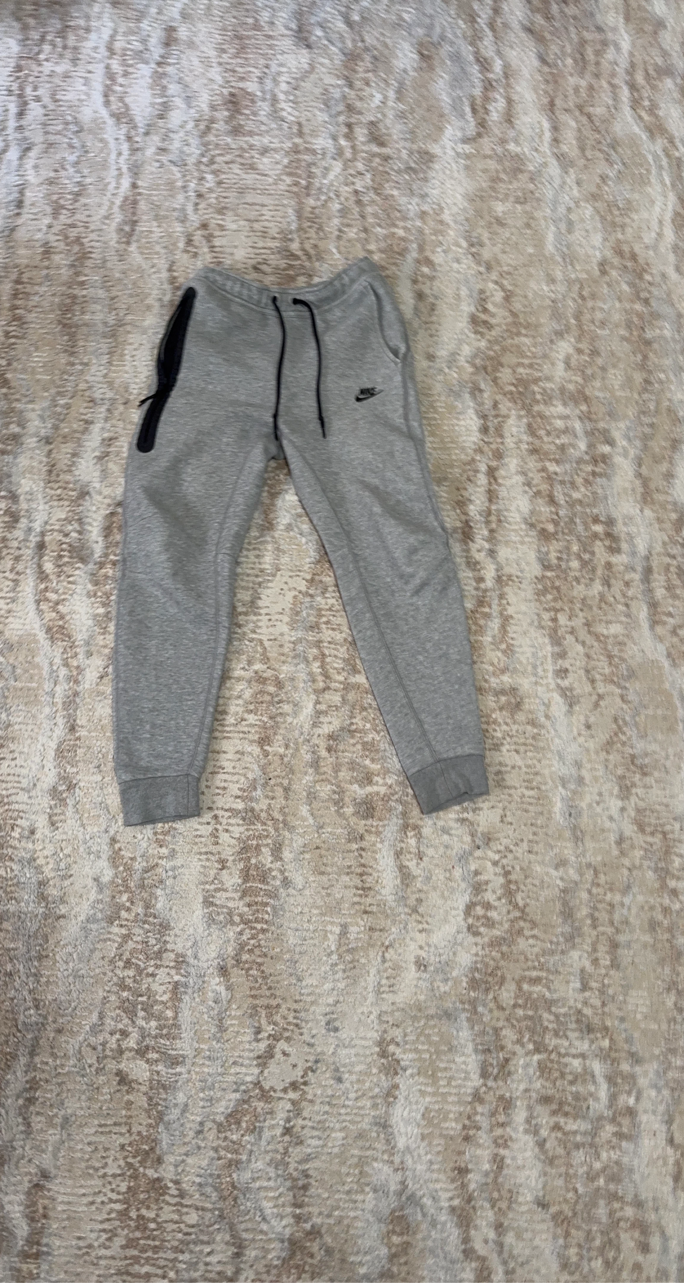 Nike Tech Fleece Joggers Grey