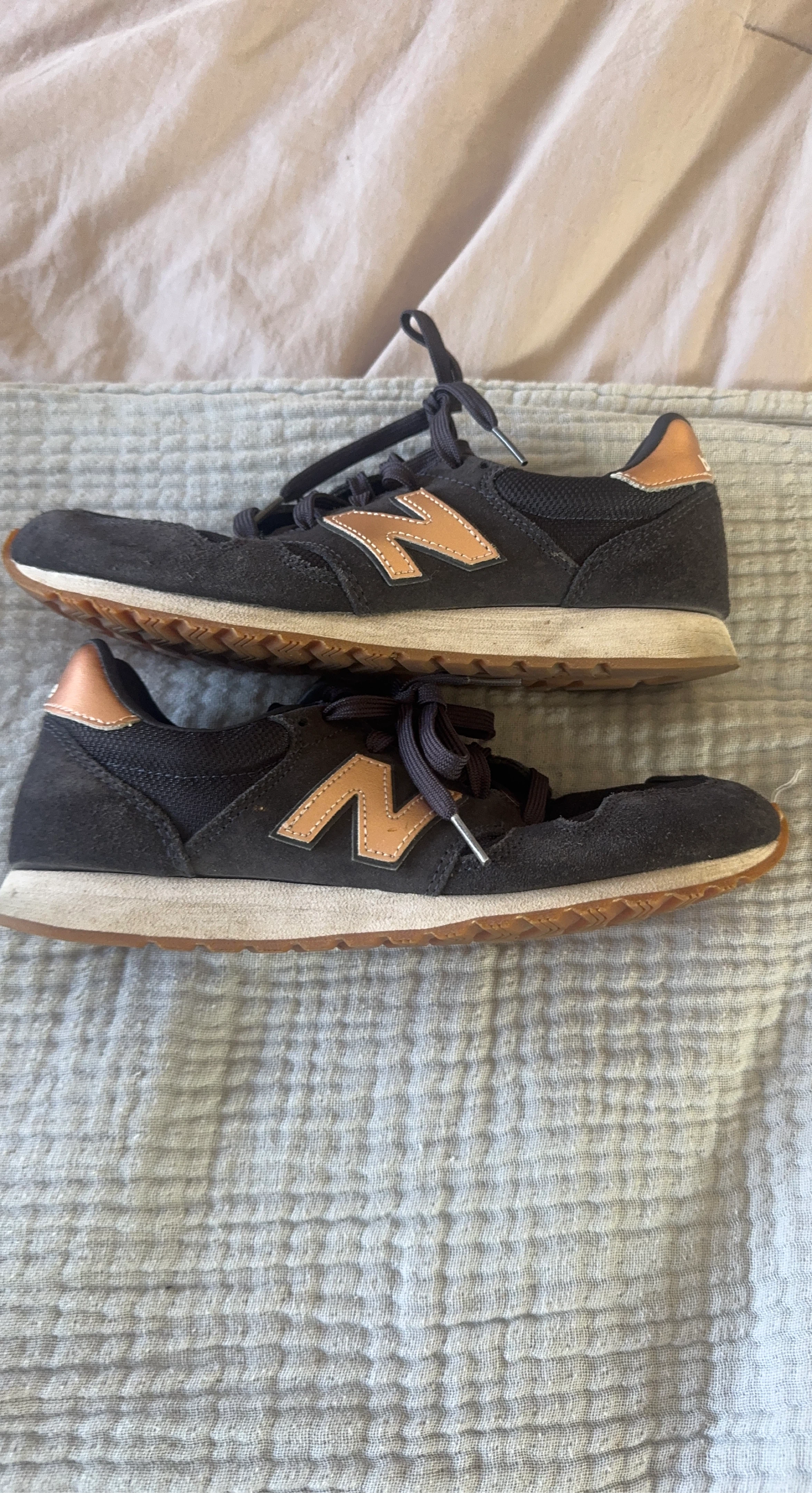 New Balance Women's Sneakers