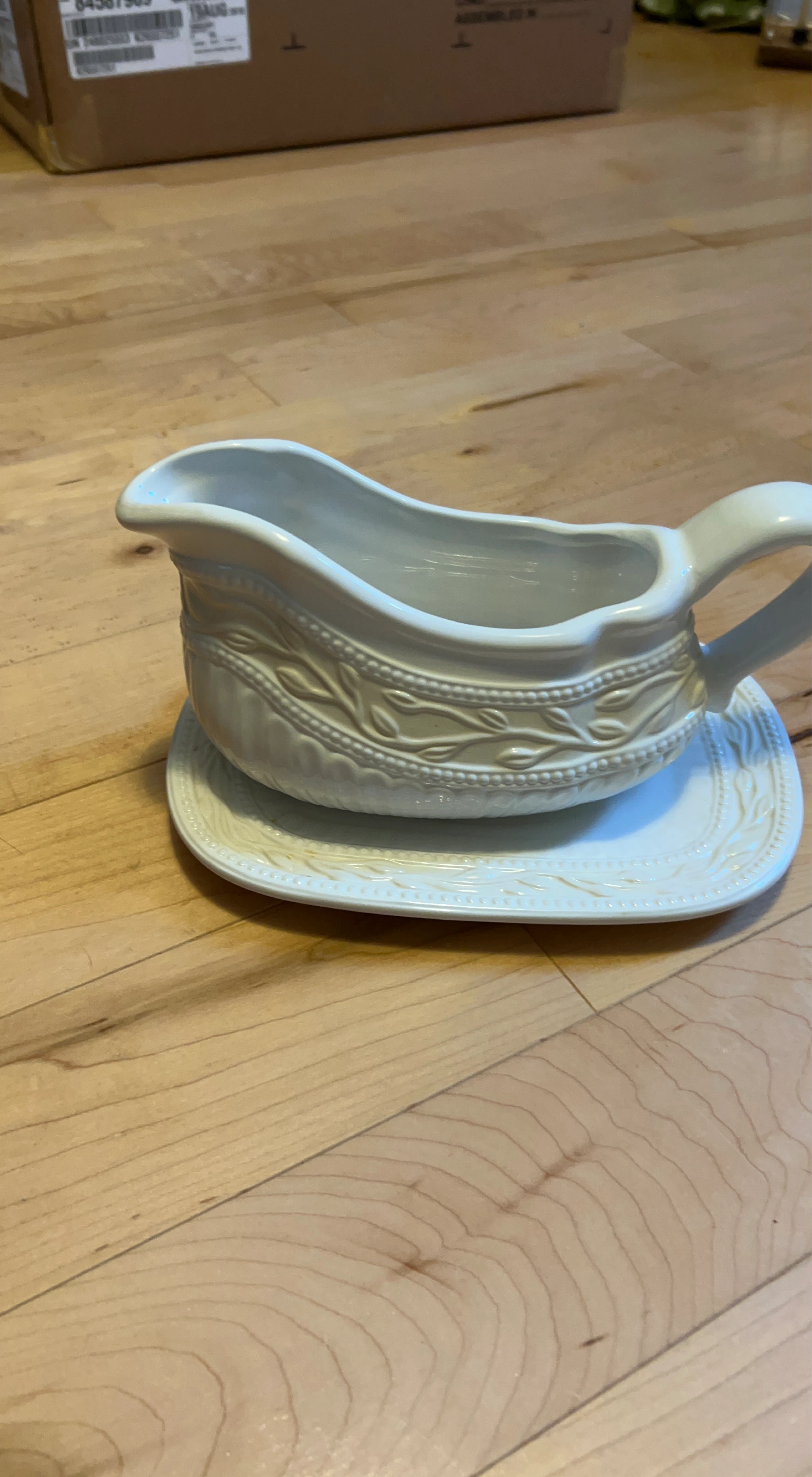 White Gravy Boat with Saucer