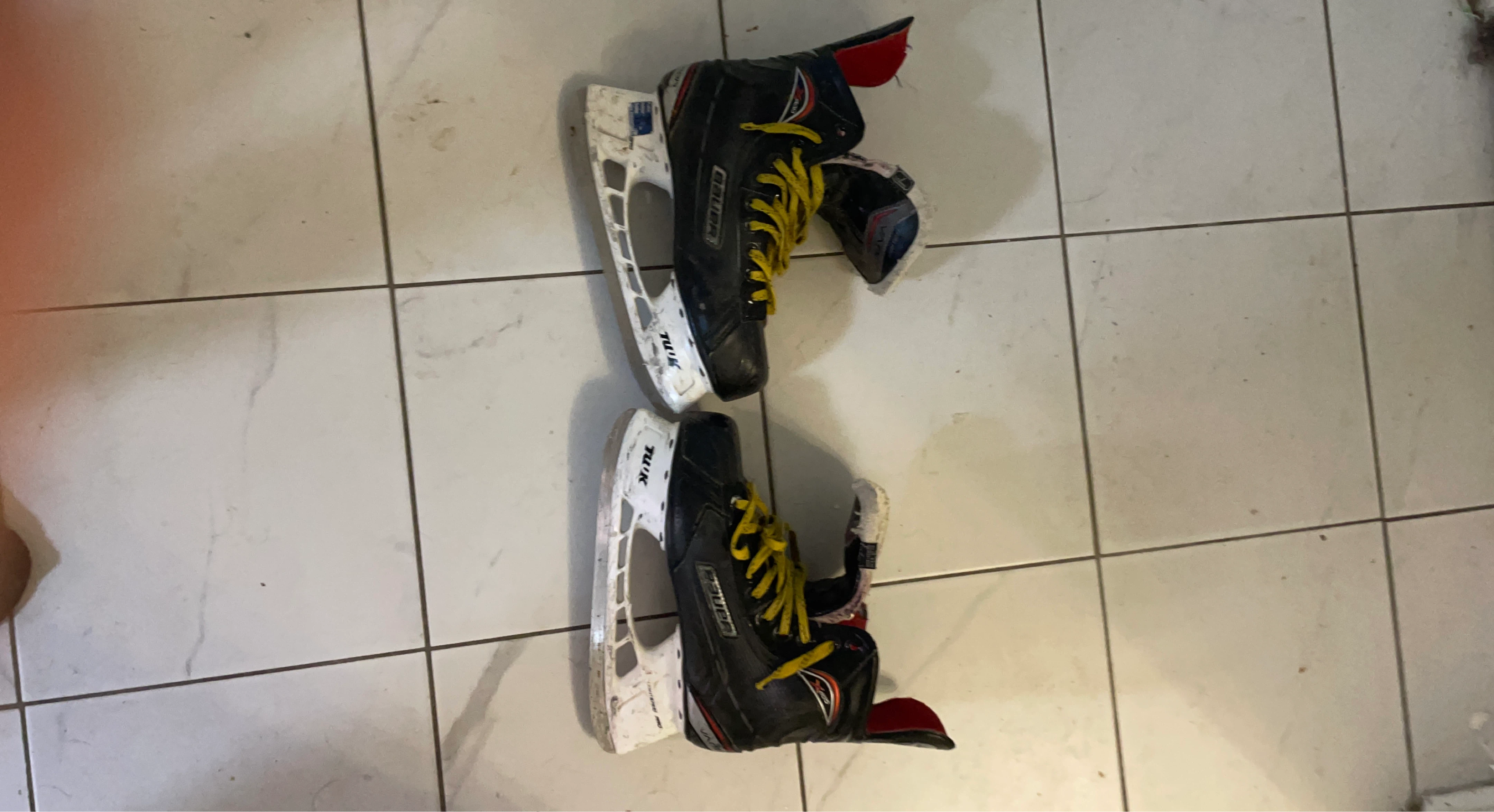 Bauer Hockey Skates