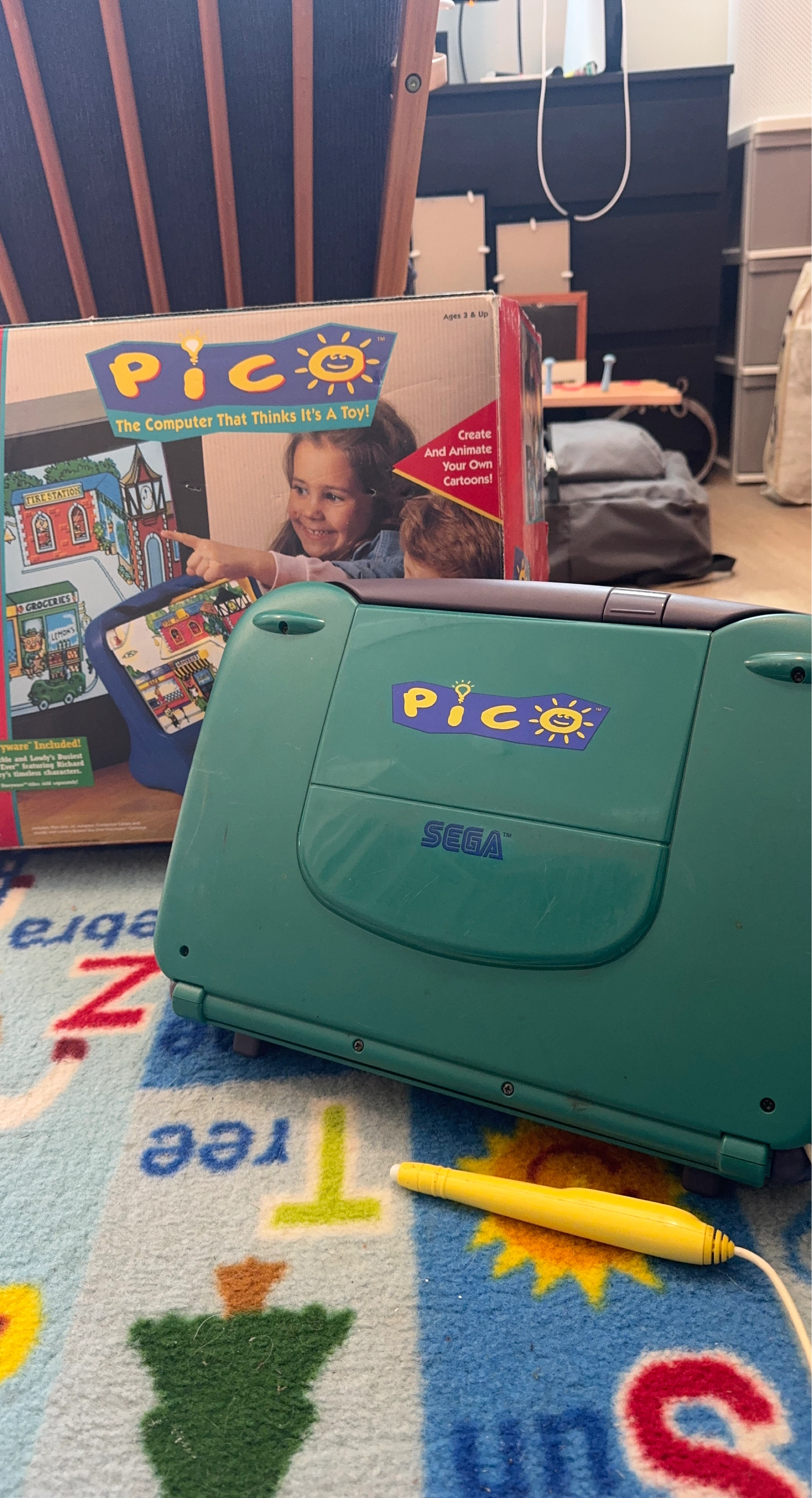 SEGA PICO LEARNING SYSTEM CONSOLE (untested) ORIGINAL BOX