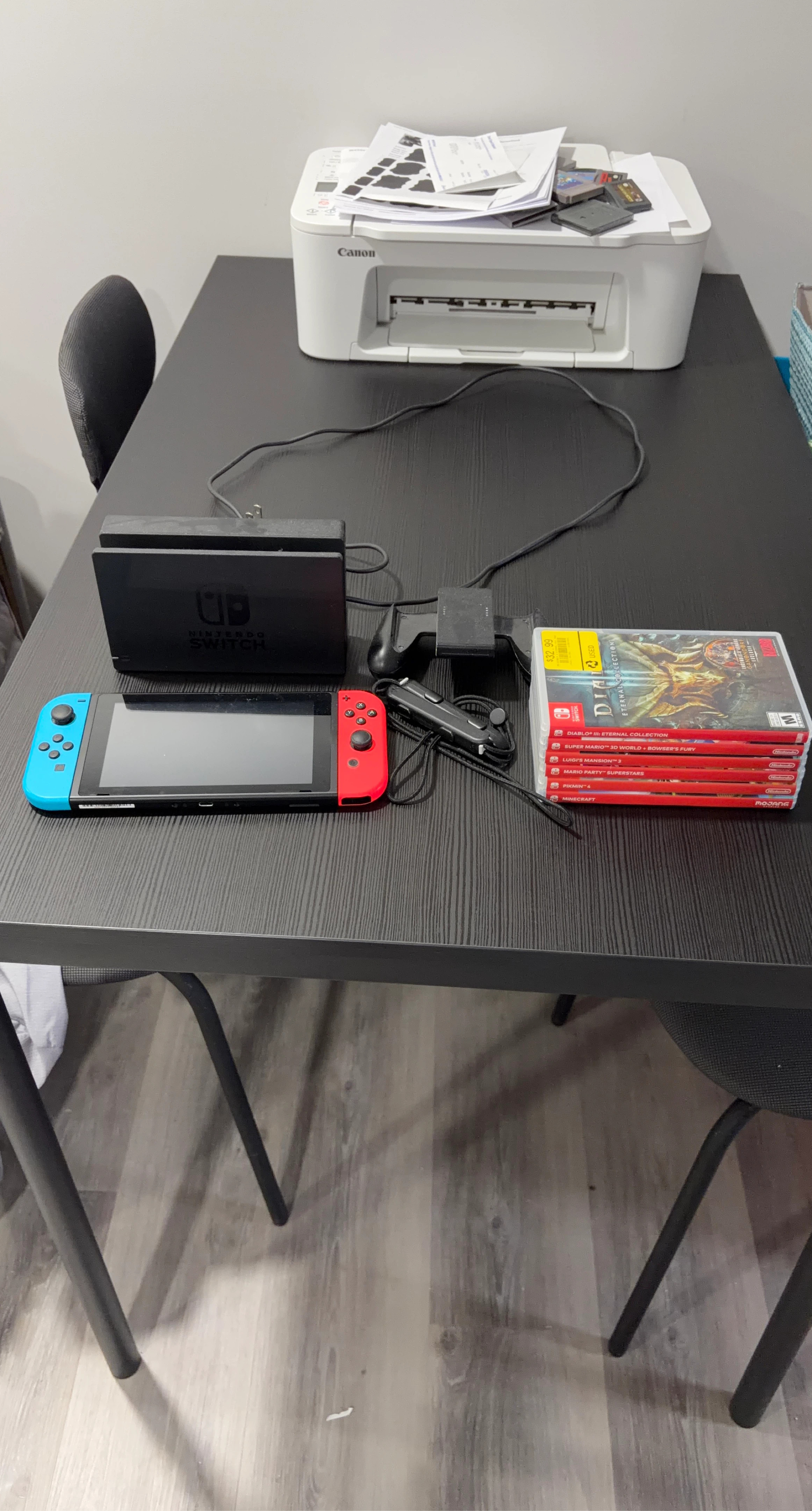 Nintendo Switch Console with 6 Games