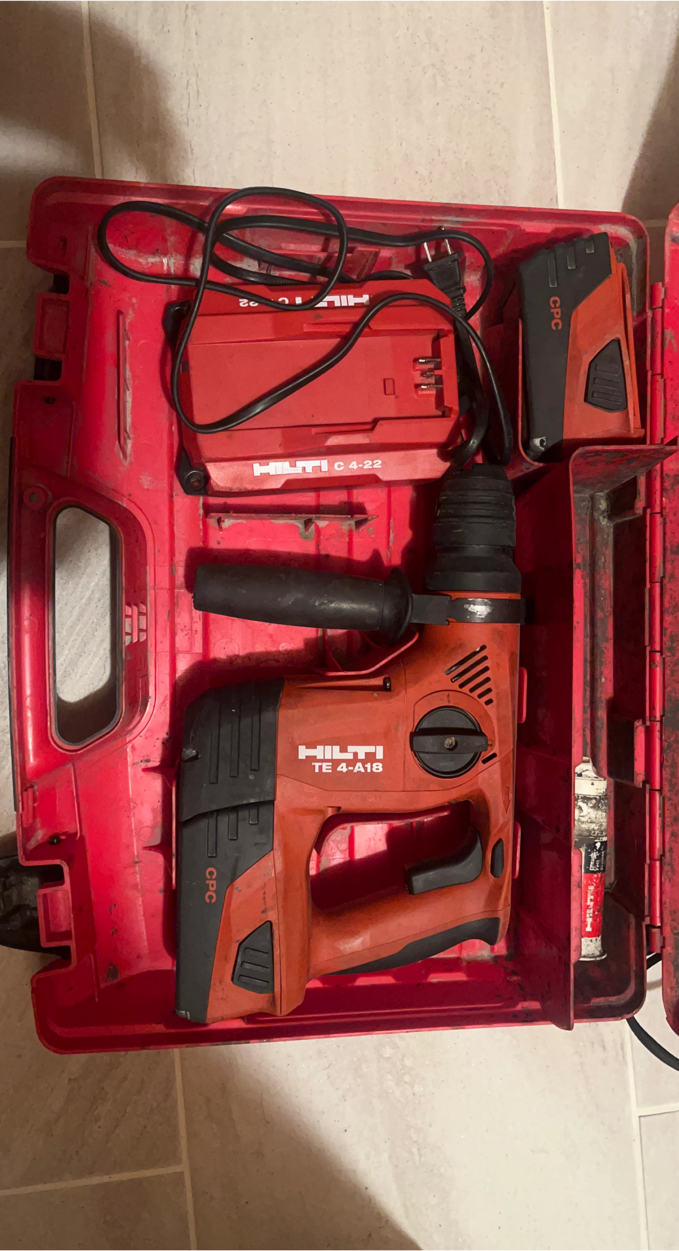 Hilti TE 4-A18 Cordless Rotary Hammer Drill