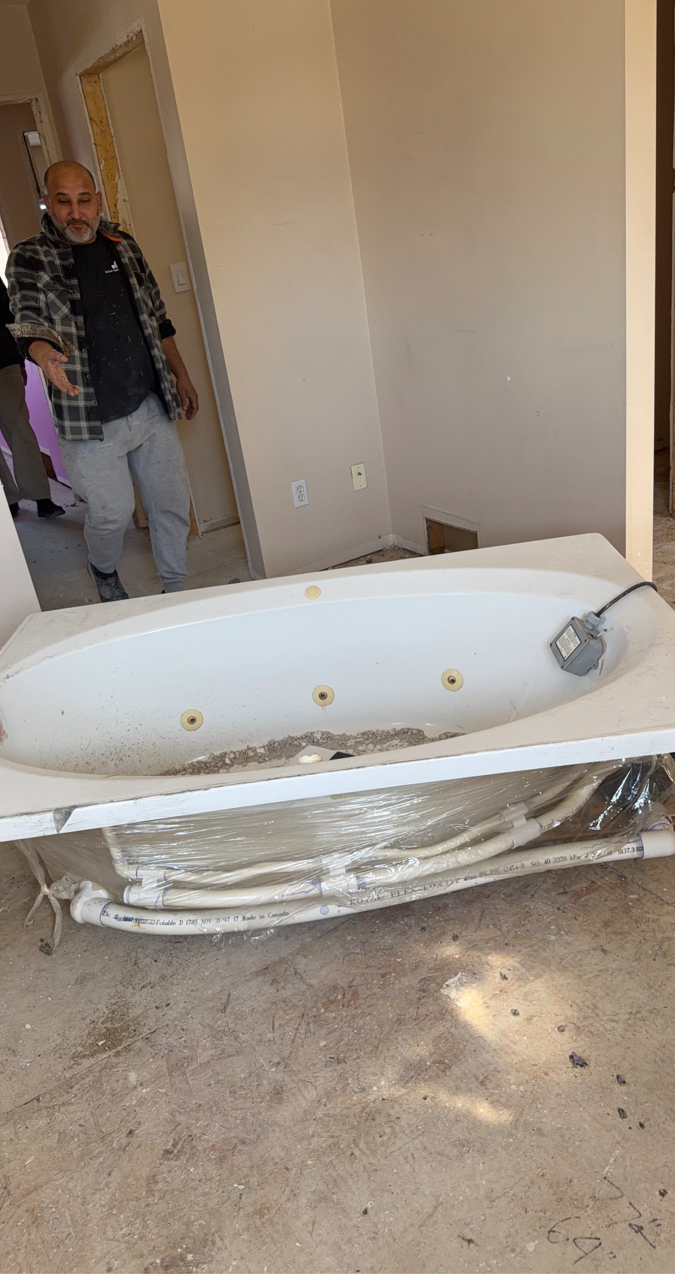 White Jacuzzi Bathtub