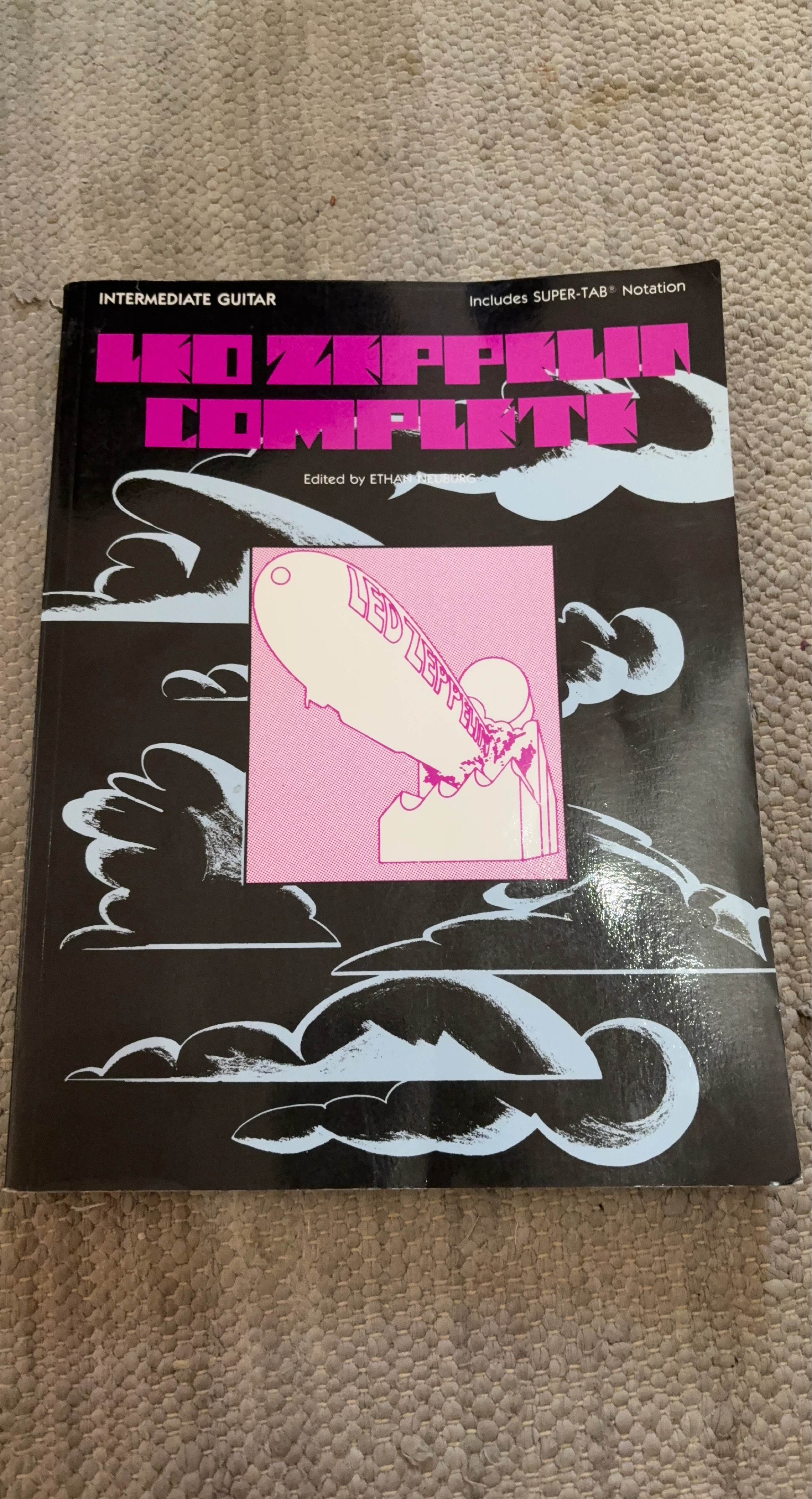 Led Zeppelin Complete Intermediate Guitar Songbook