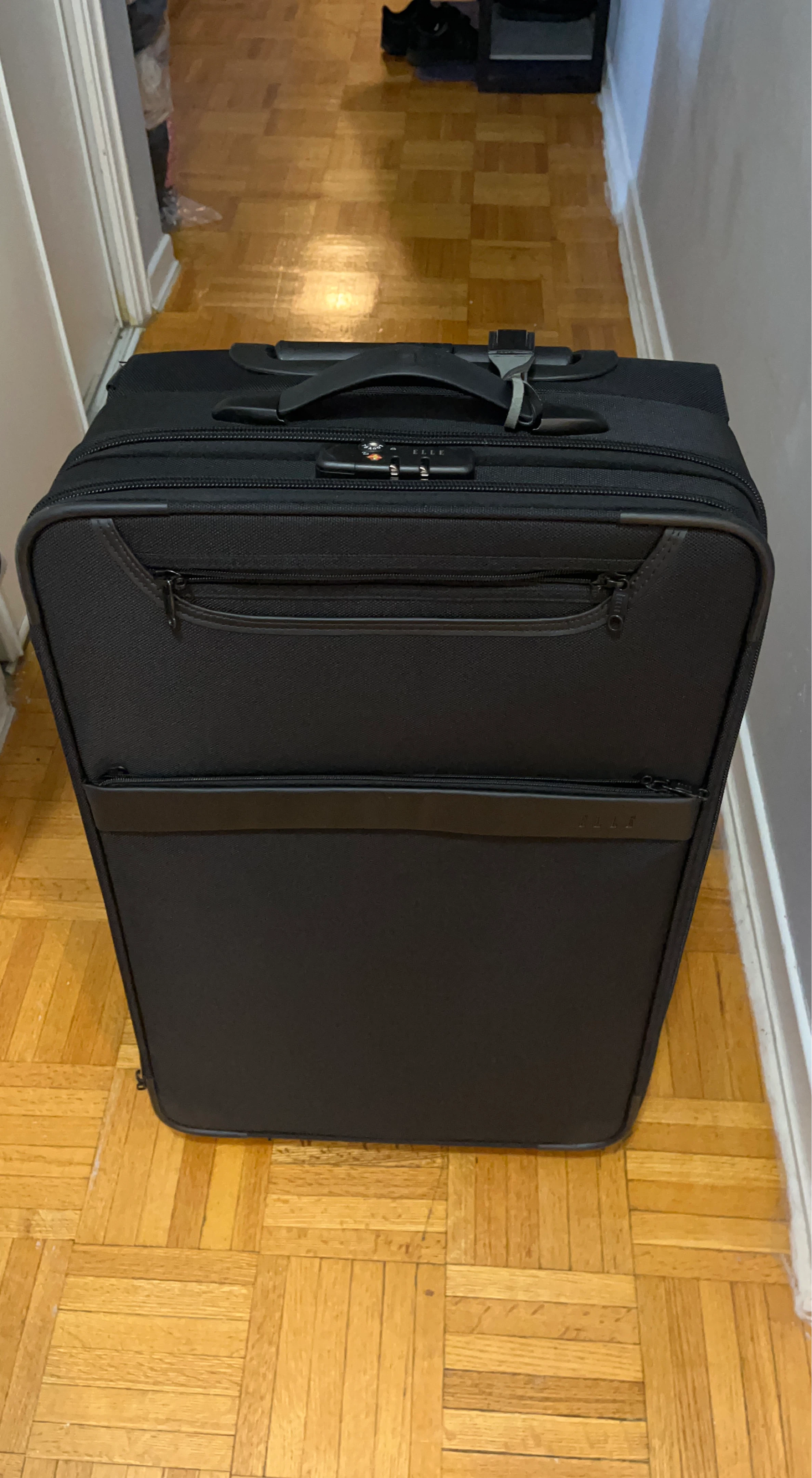 Elle Black Carry-On Luggage