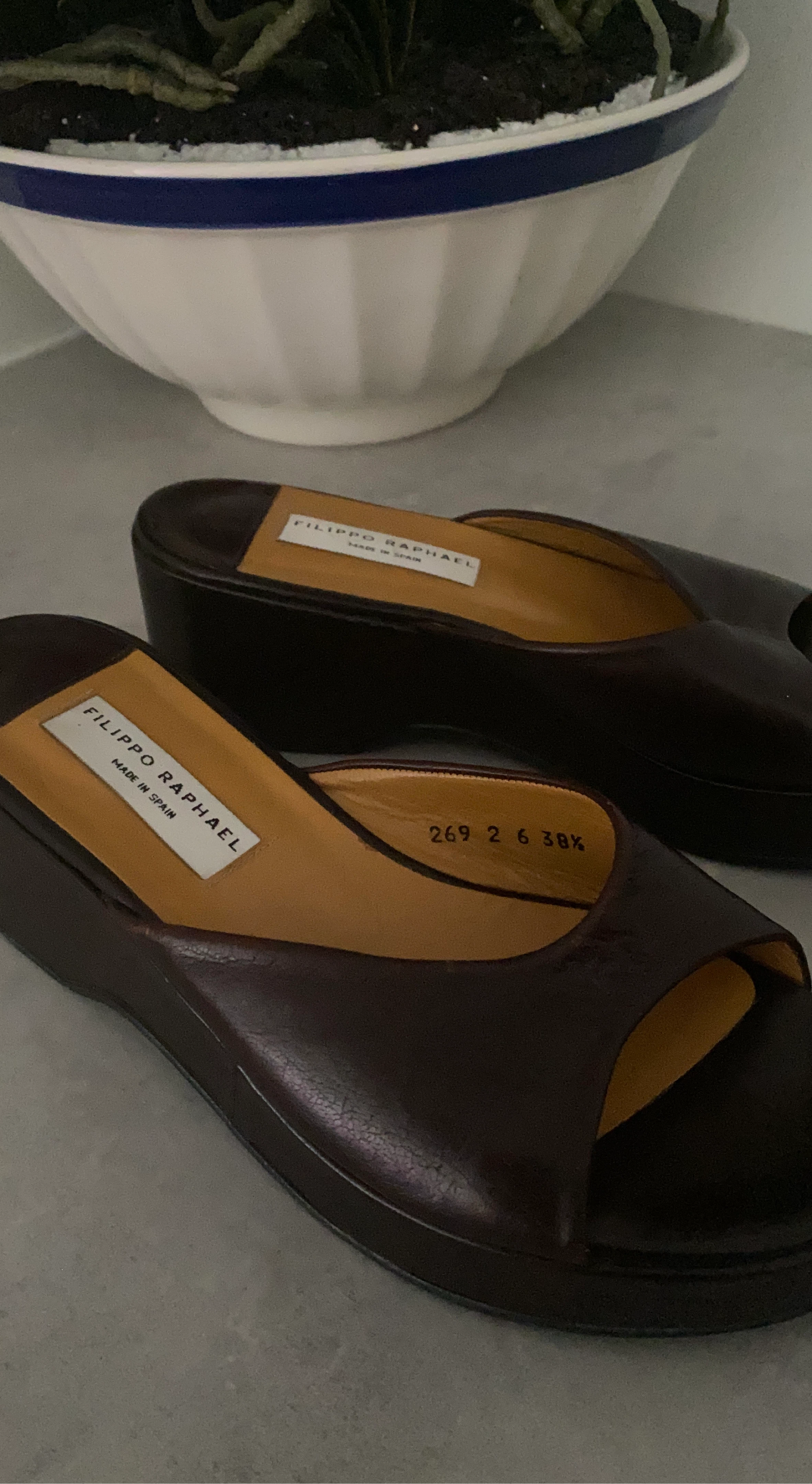 Filippo Raphael Women's Dark Brown Wedge Mules Size 38.5