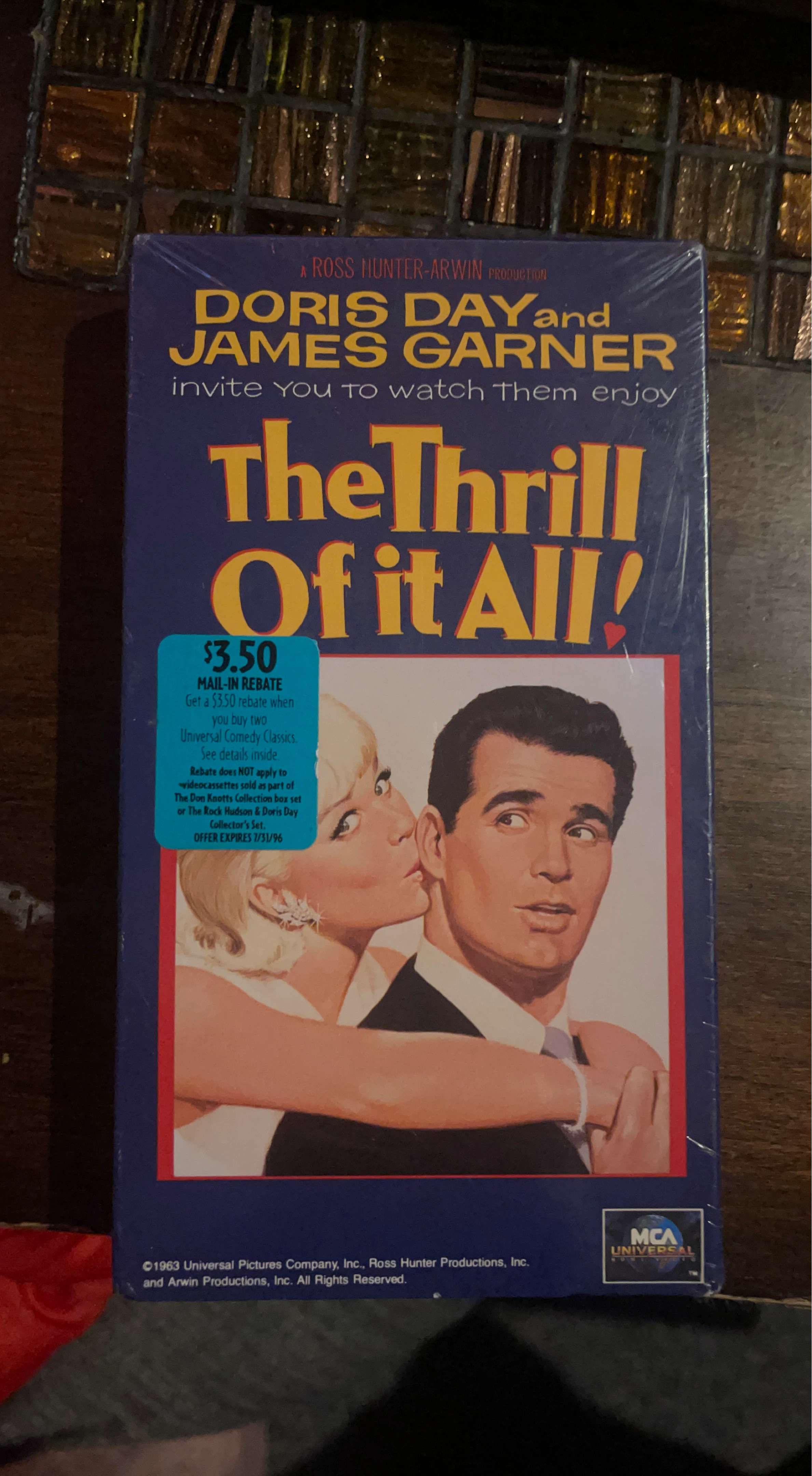 The Thrill of It All VHS - Doris Day & James Garner