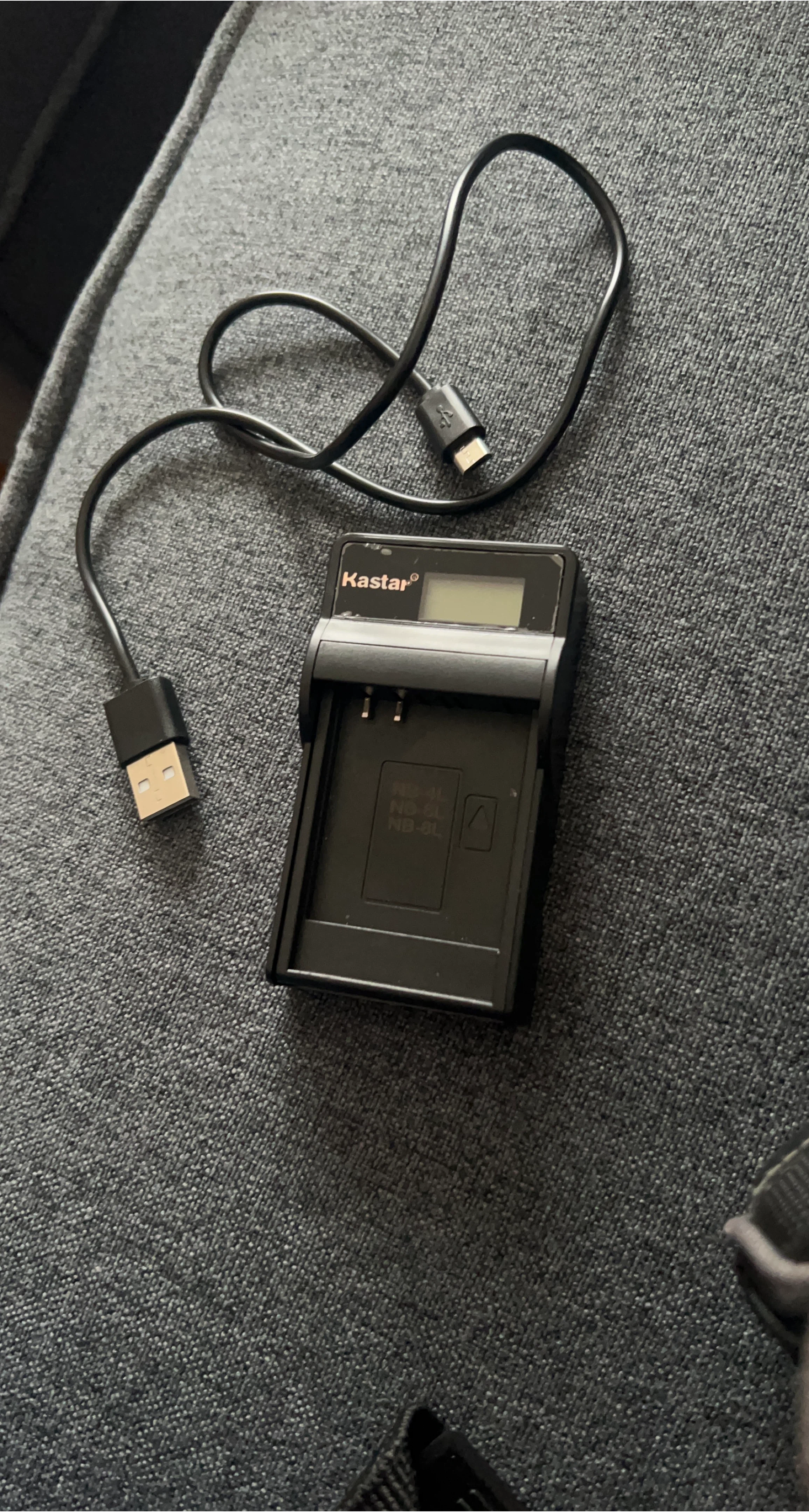 Kastar Battery Charger with USB Cable