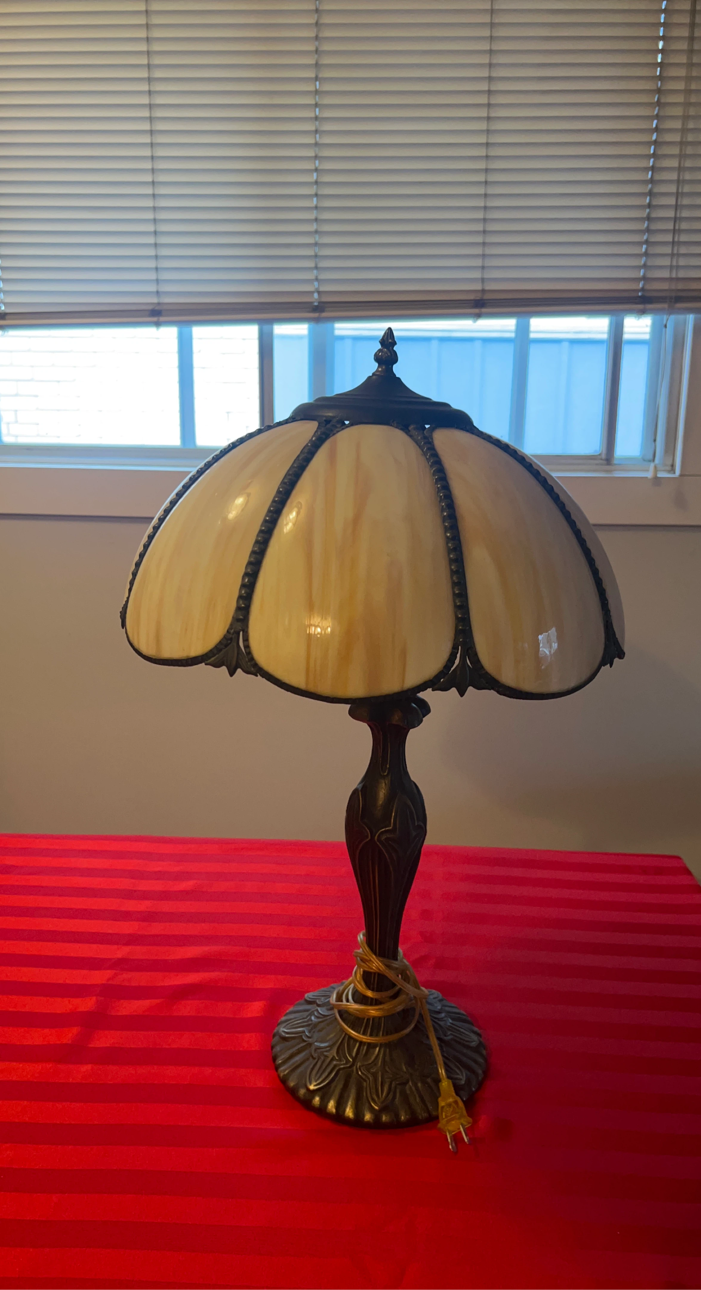 Vintage Tiffany Style Table Lamp - photo 2
