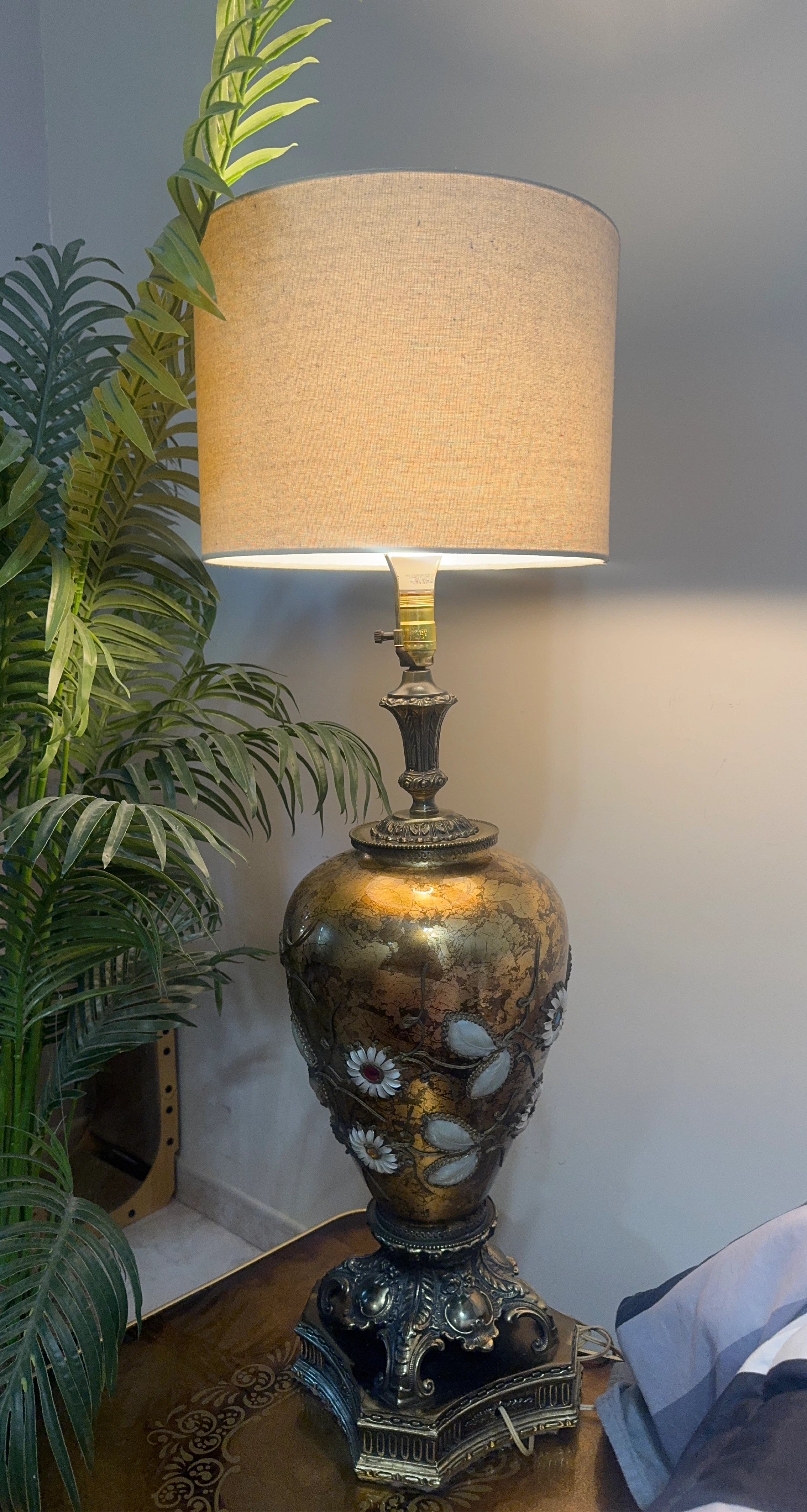 Antique Style Table Lamp with Floral Embossing