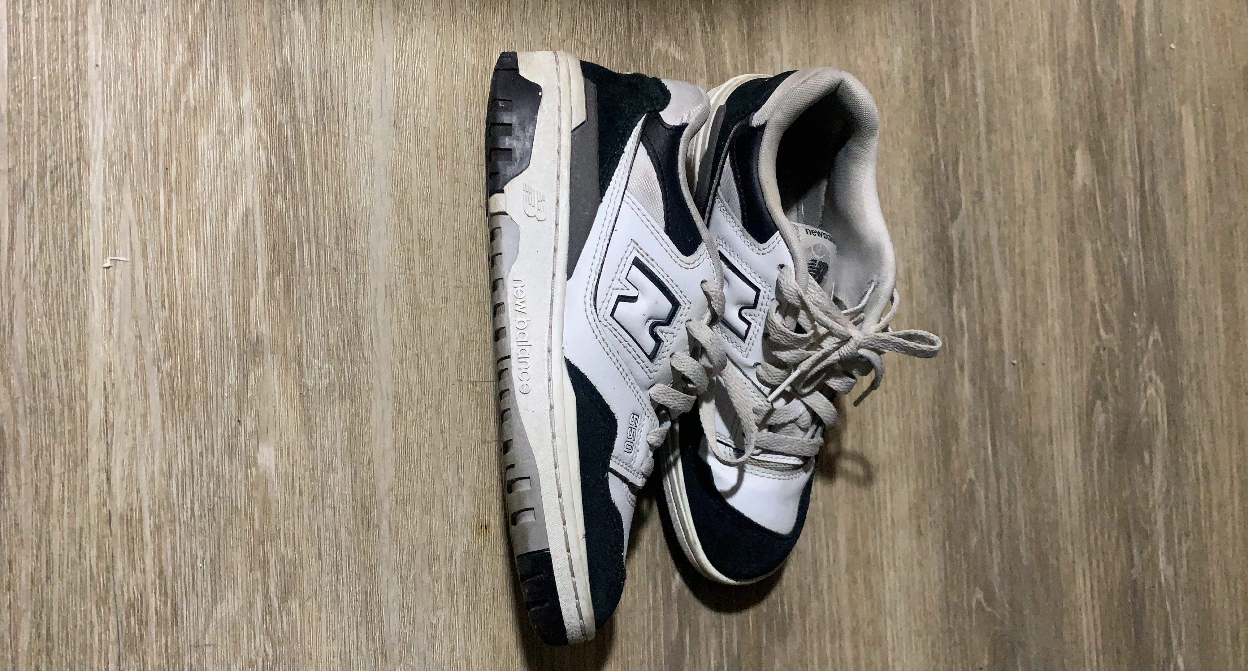 New Balance 550 White Black Sneakers Size 5 US