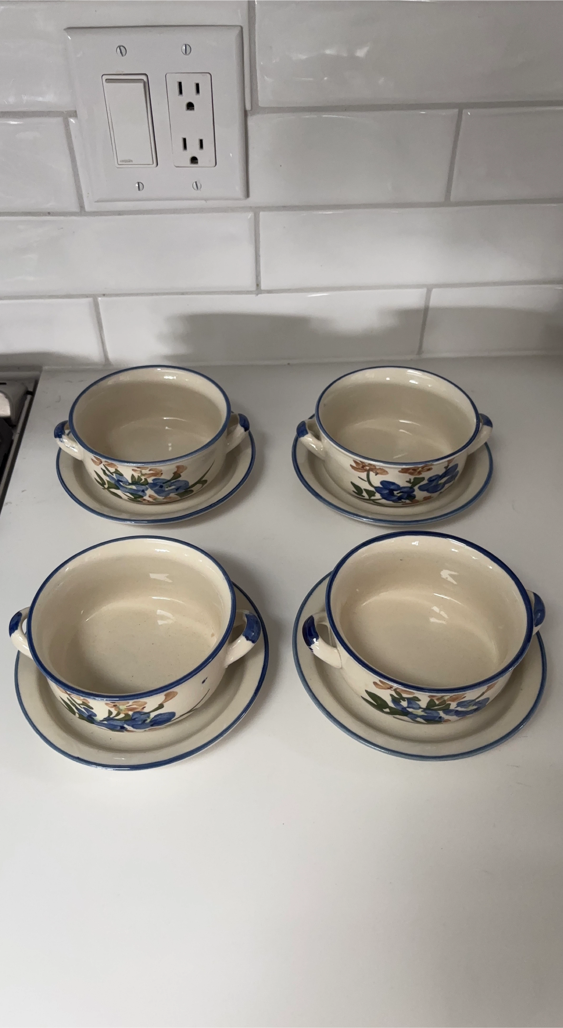 Set of 4 Vintage Floral Soup Bowls with Saucers