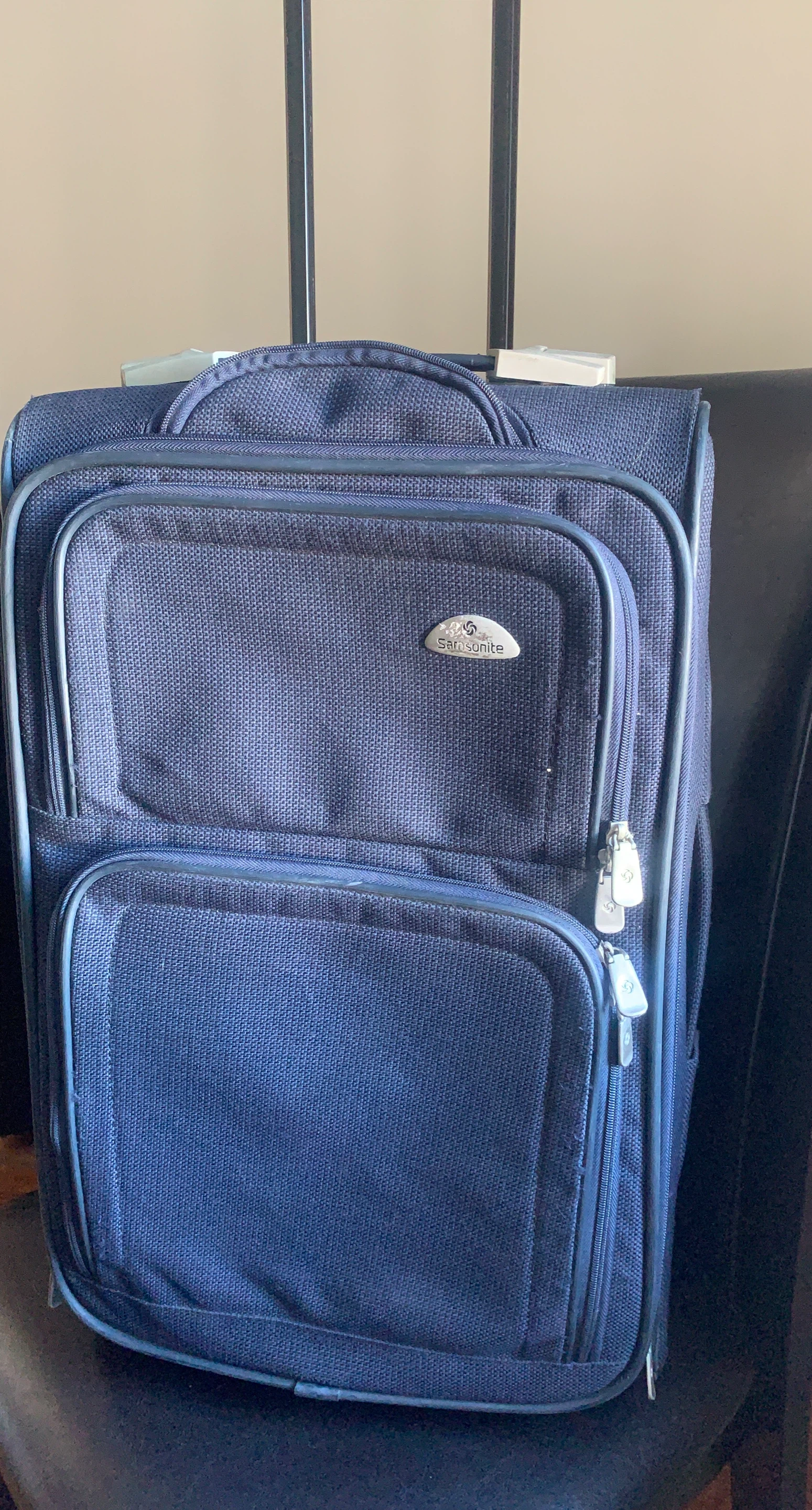 Samsonite Navy Blue Spinner Luggage