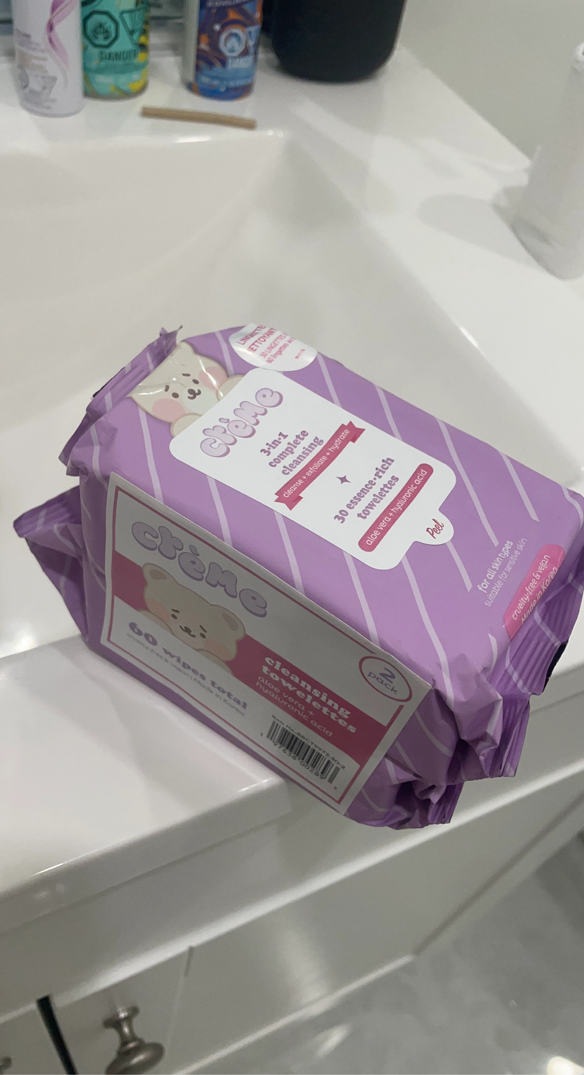 Crème 3-in-1 Complete Cleansing Towelettes (60 wipes)