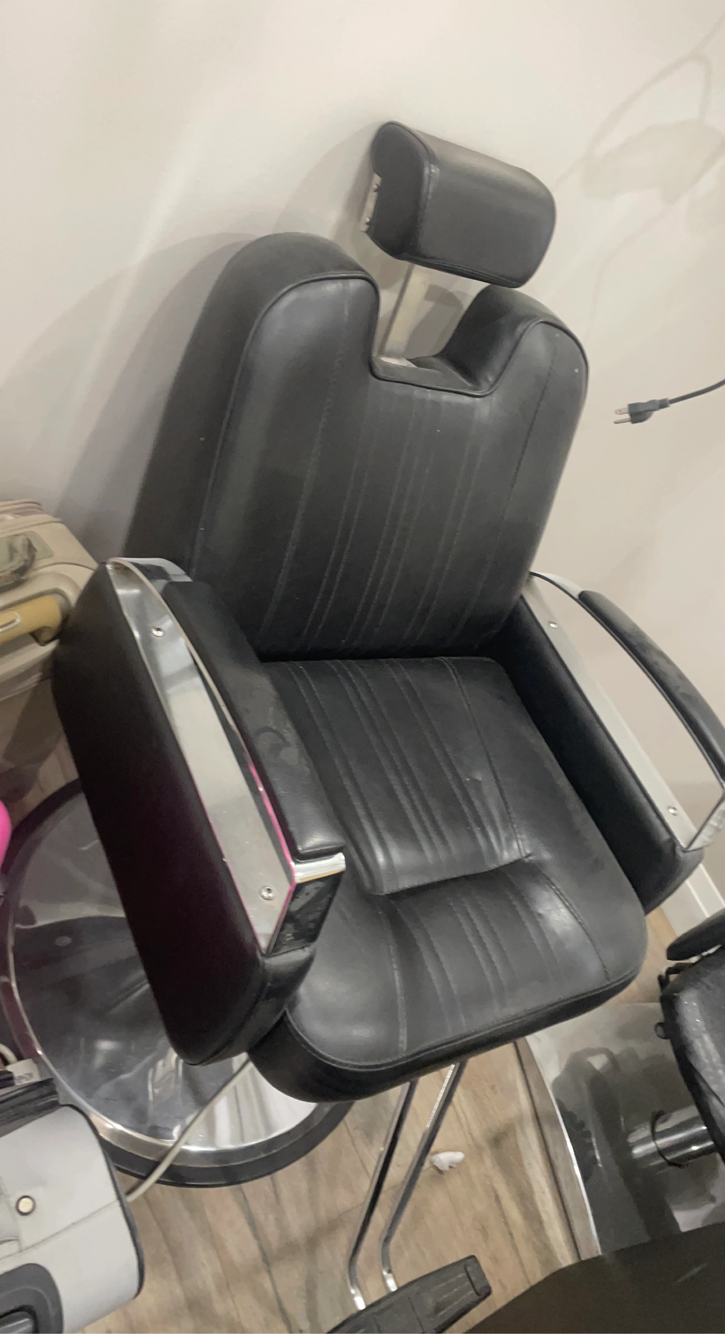 Black Barber Chair