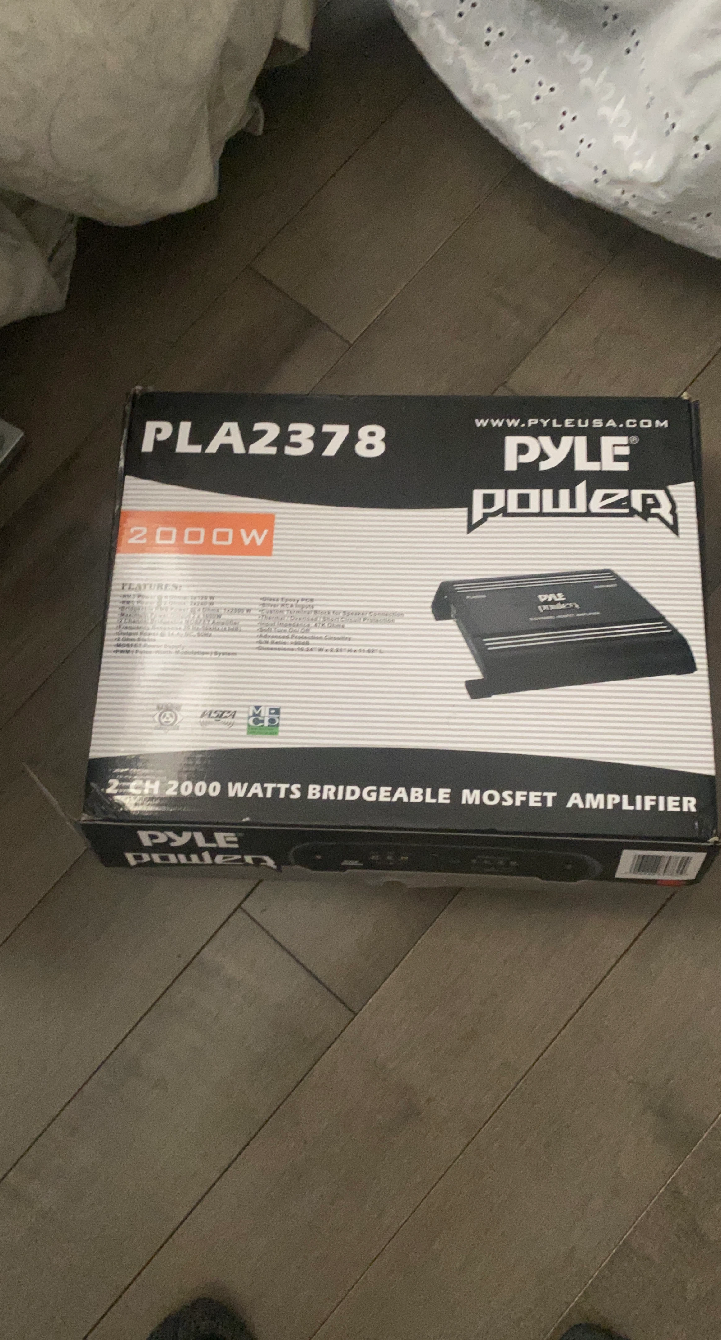 Pyle PLA2378 2000W 2 Channel Bridgeable MOSFET Amplifier