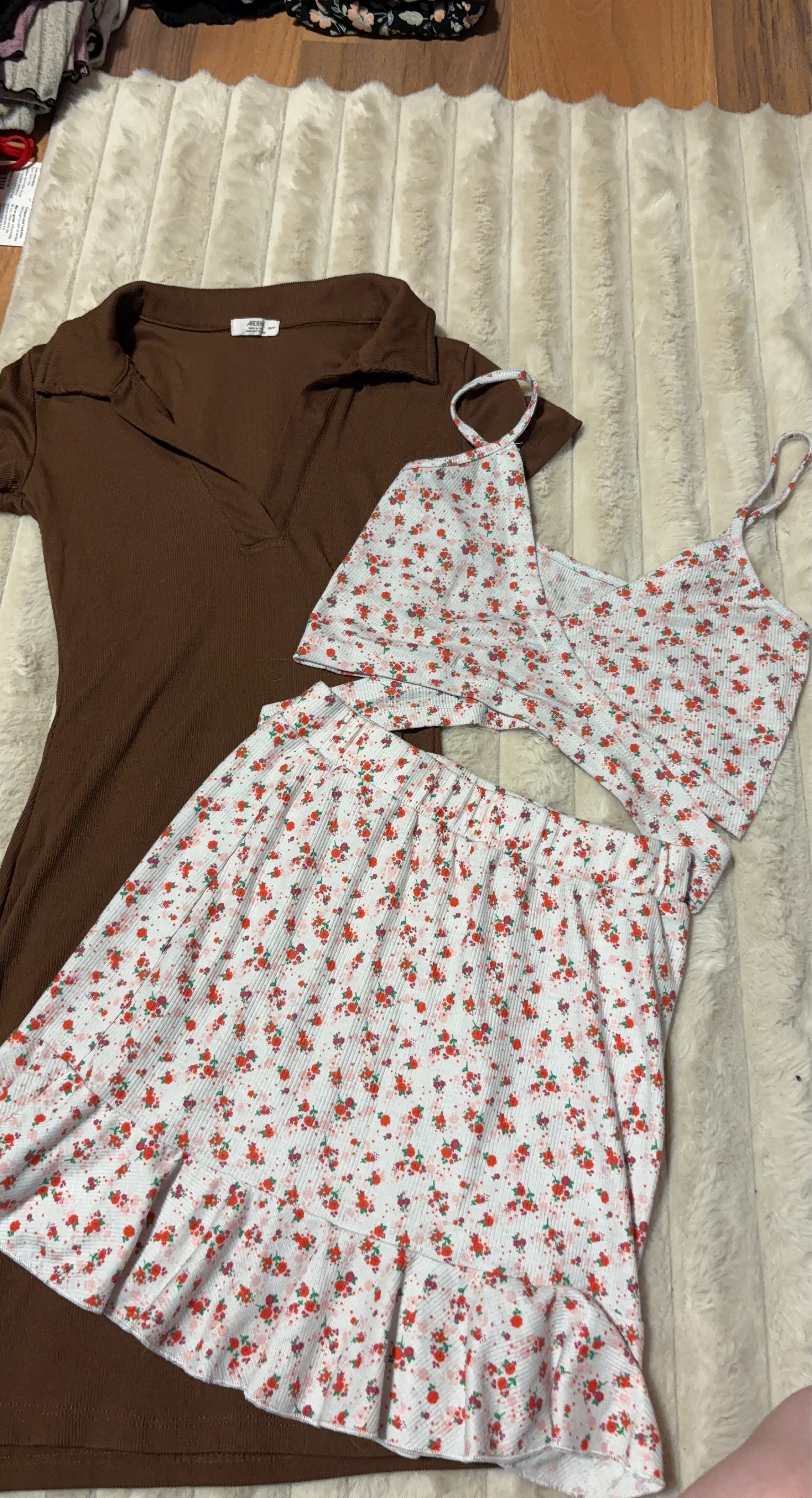 ARDENE Brown Collared Dress and Floral Set