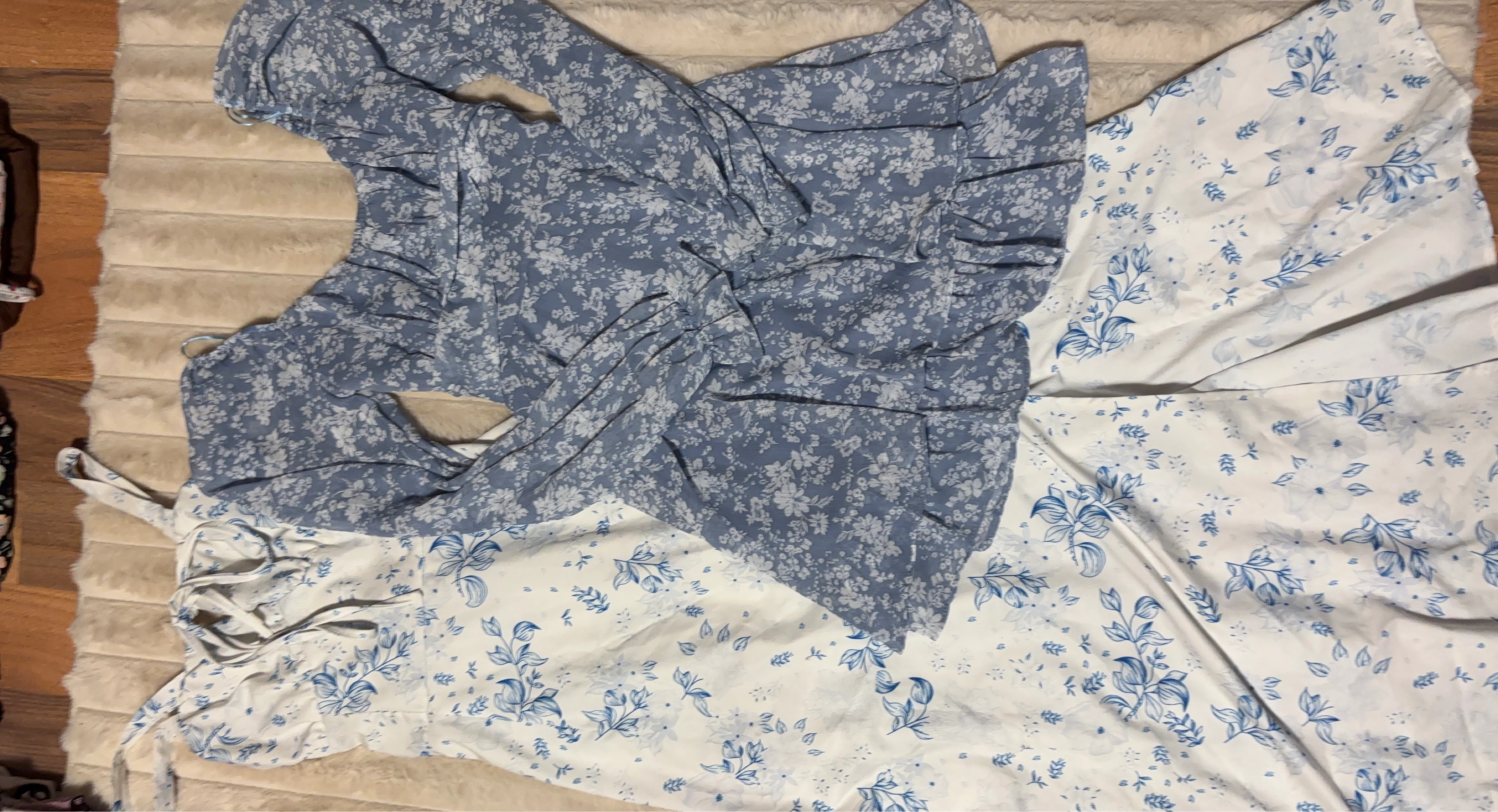 Blue floral print dresses