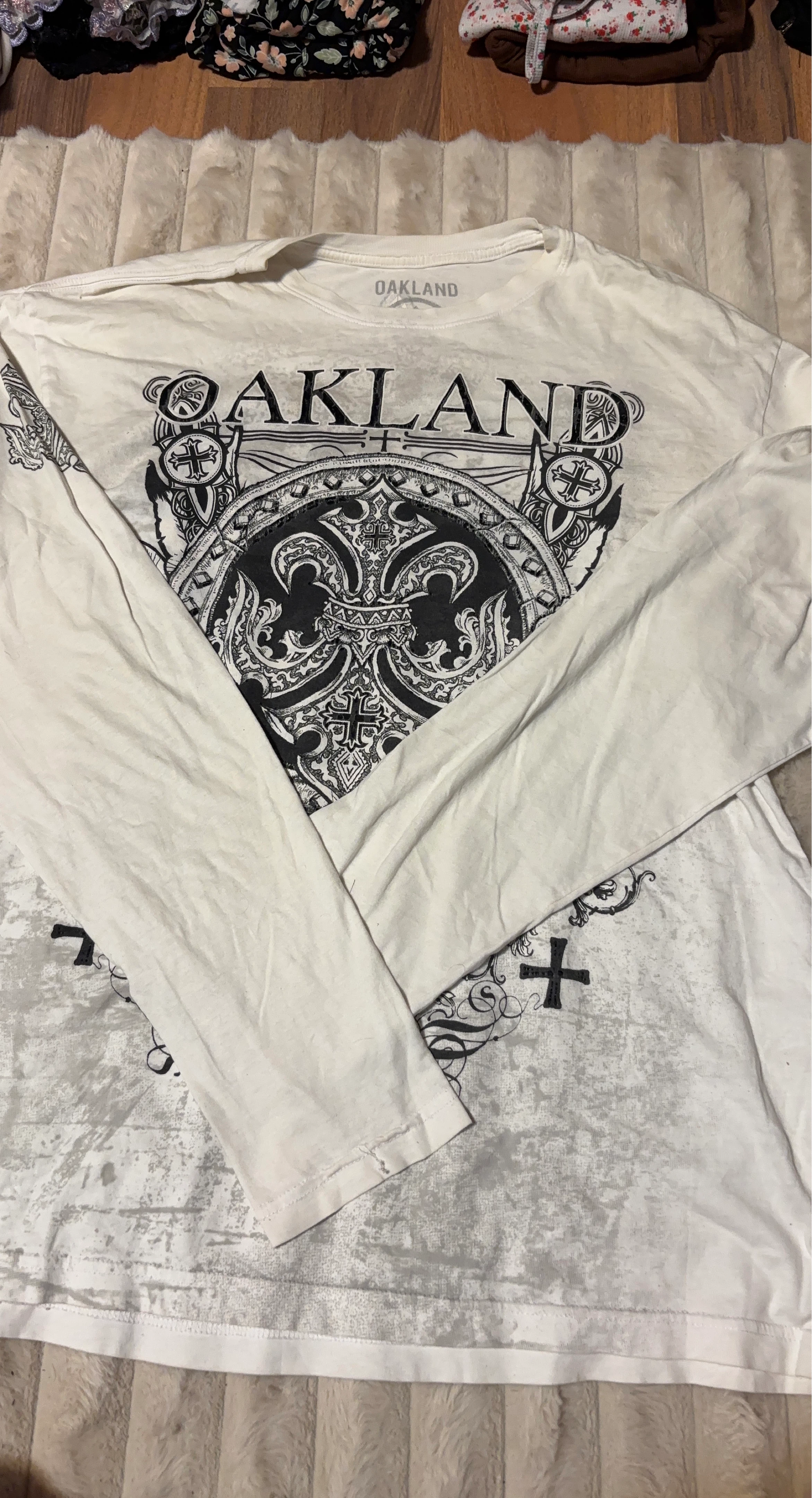 Oakland Long Sleeve T-Shirt