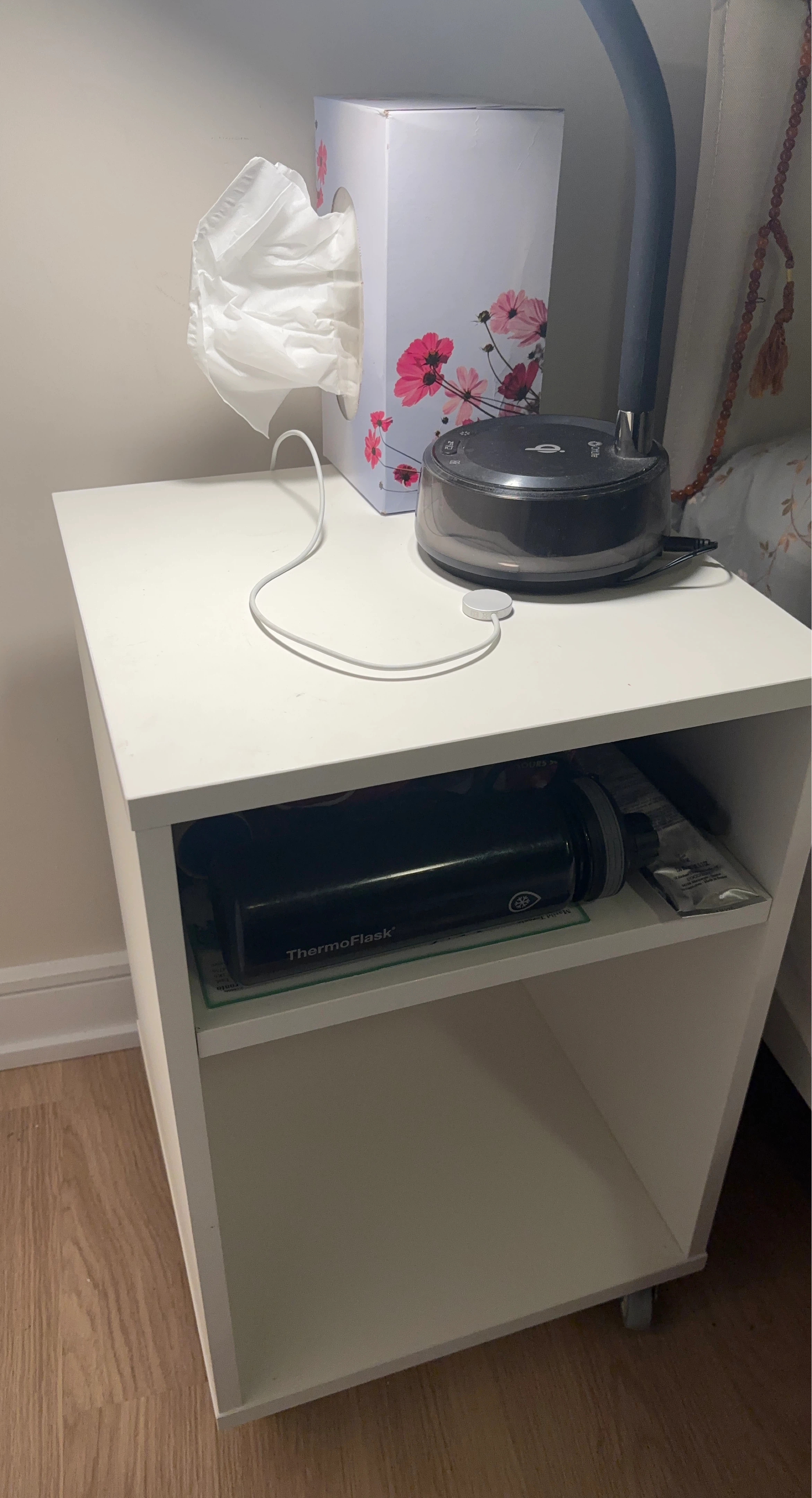 White Shelf / Side Table 2 compartments