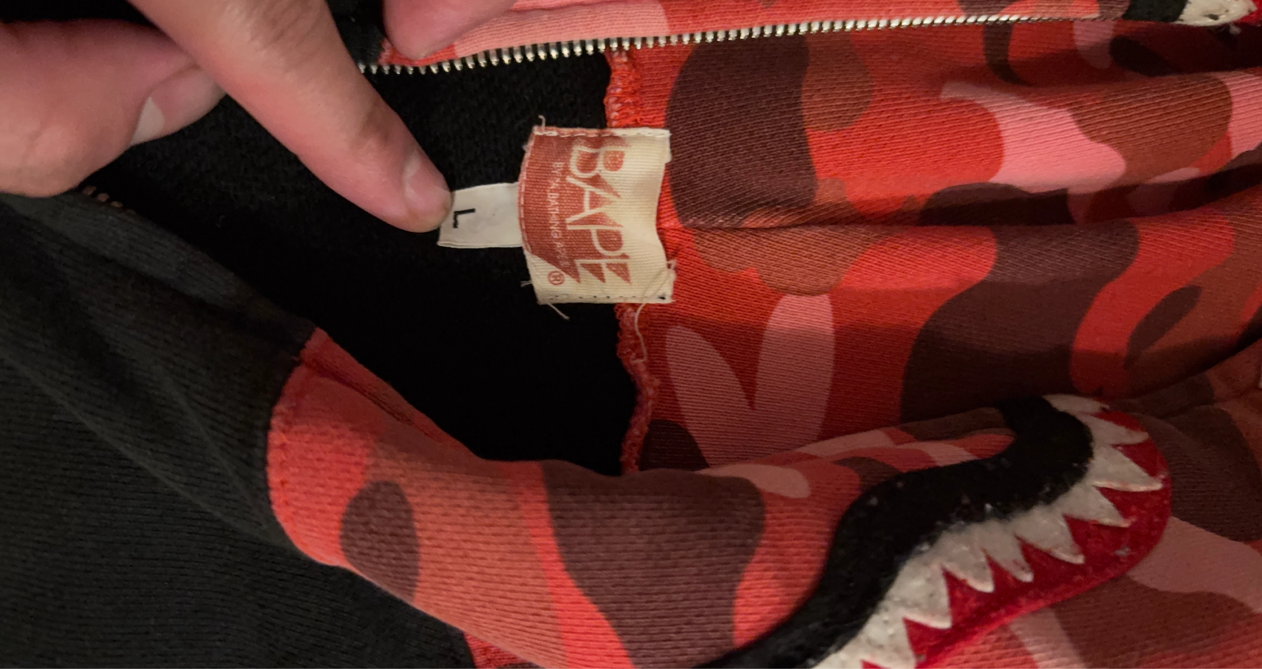 BAPE Full Zip Shark Hoodie Red Camo - photo 2