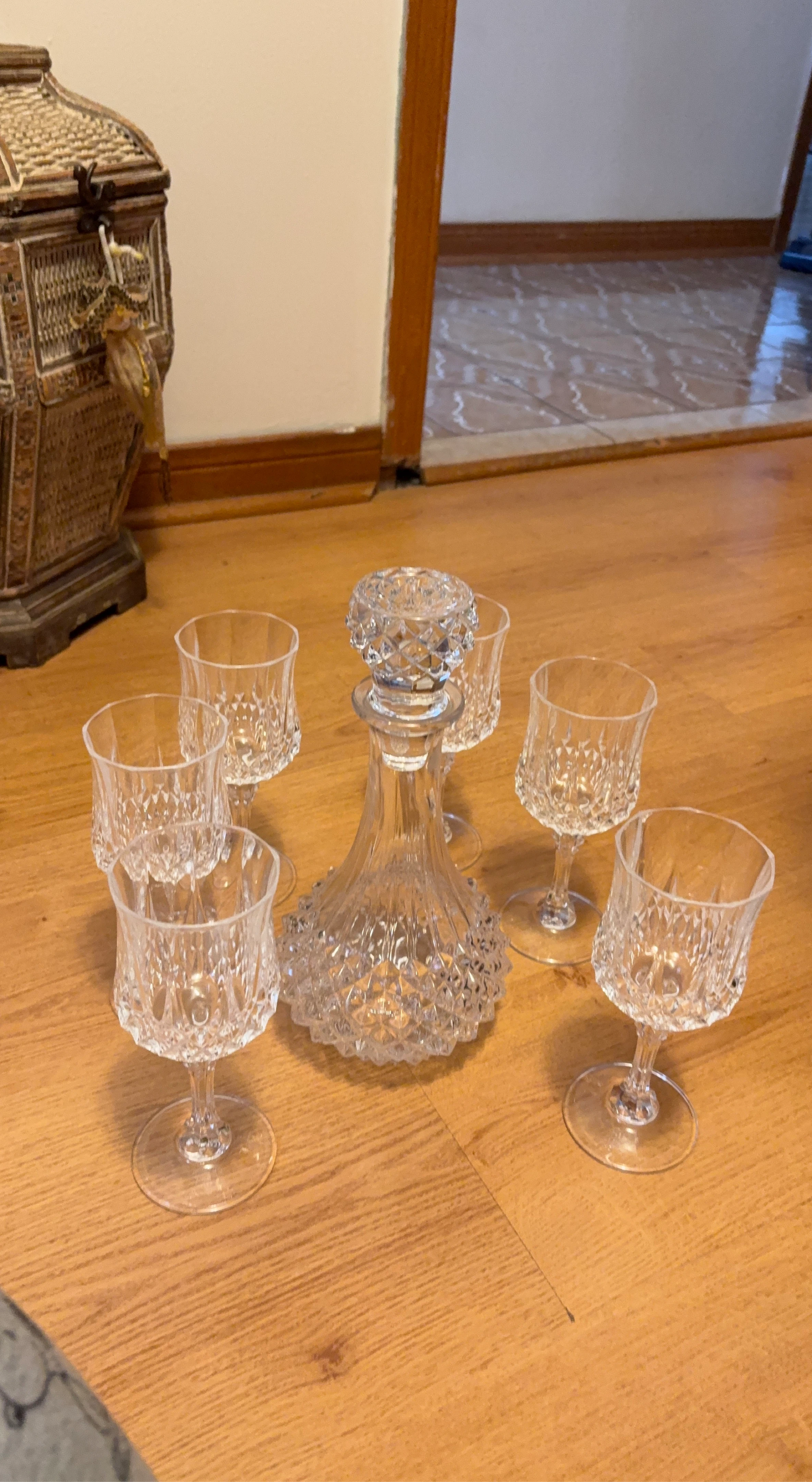 Crystal Decanter and Glasses Set