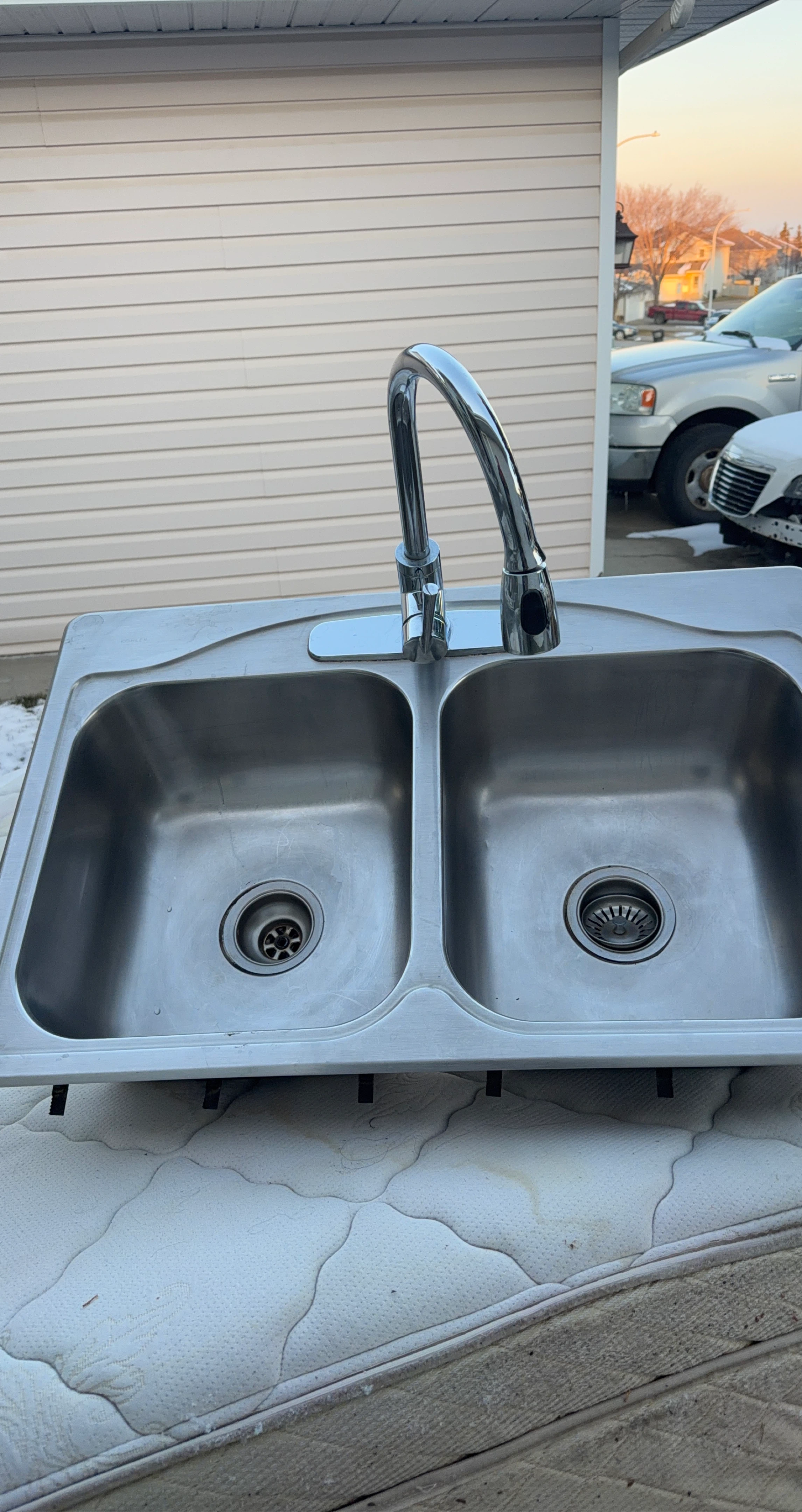 Double Stainless Steel Kitchen Sink with Faucet